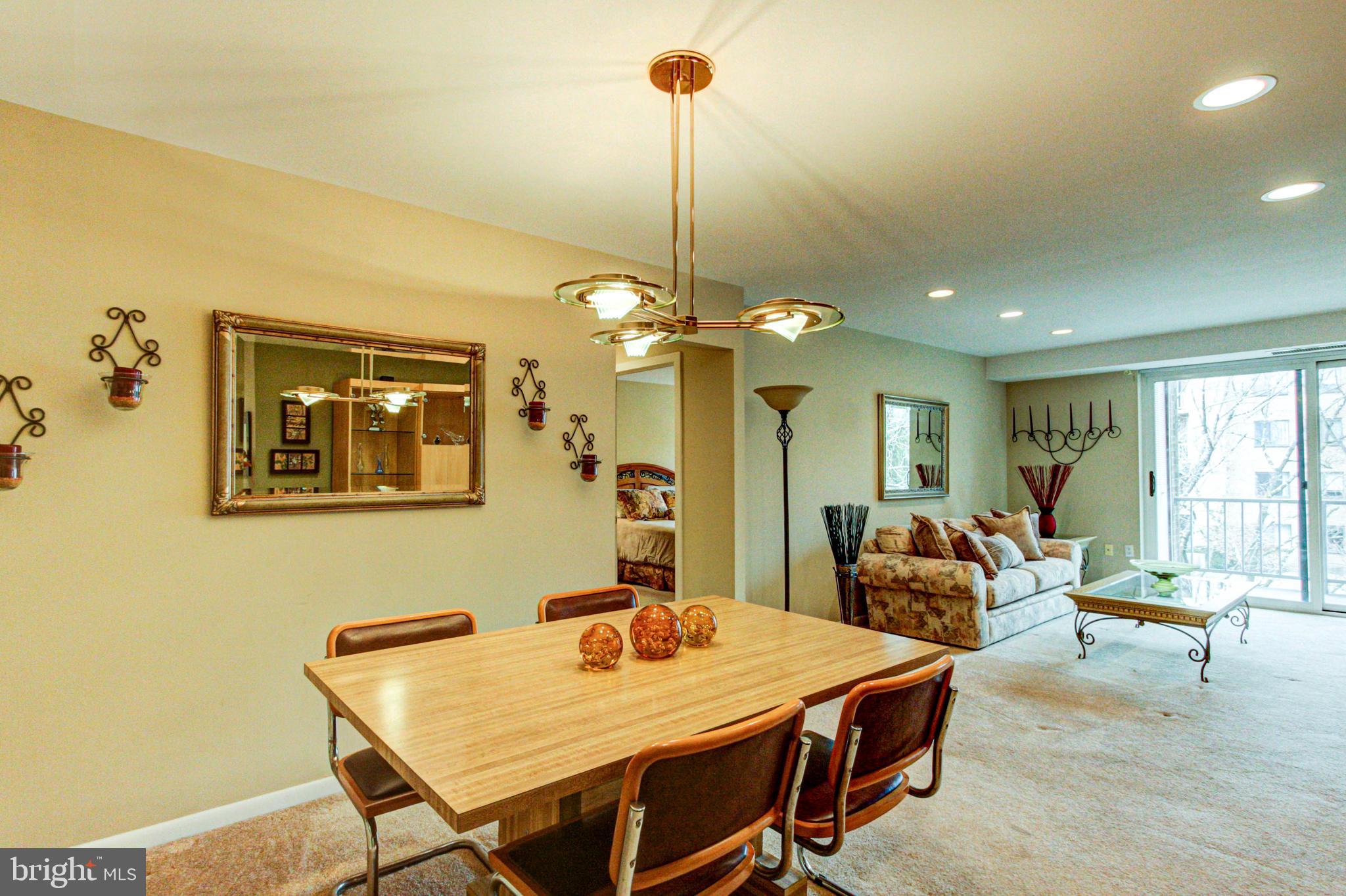 OAK HILL - Residential