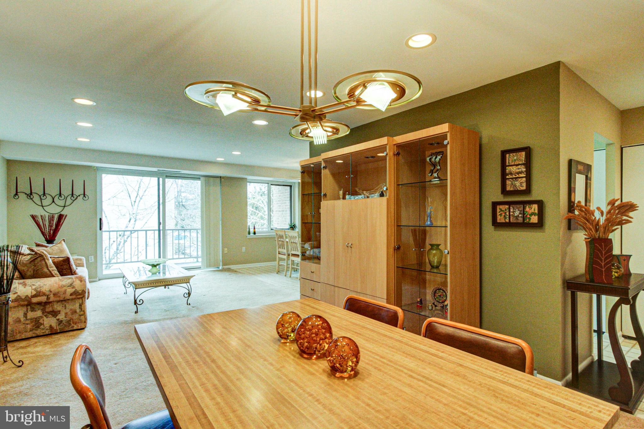 OAK HILL - Residential