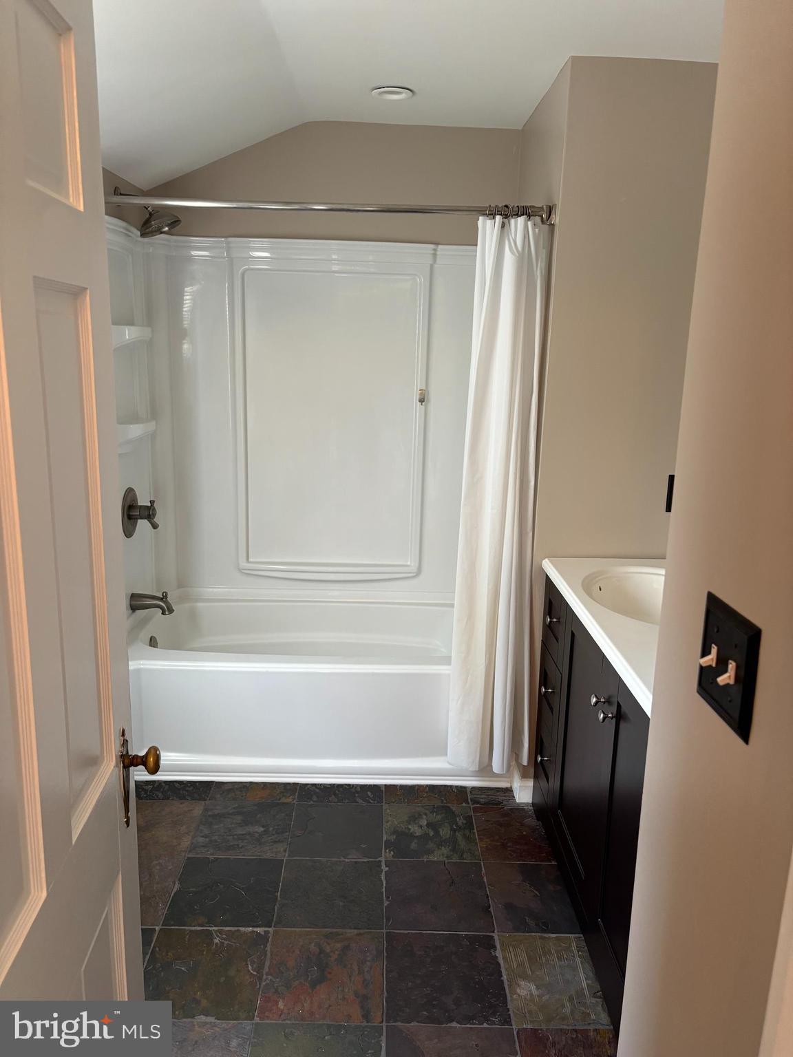 FERRY FARMS - Residential Lease