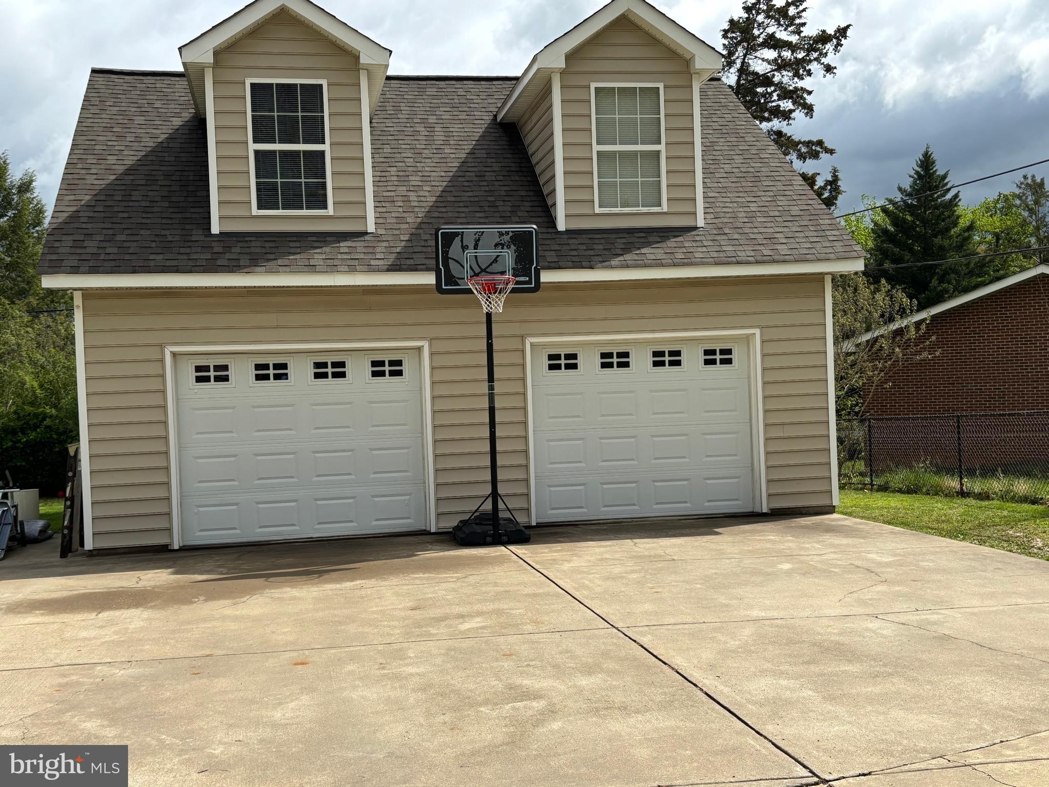 FERRY FARMS - Residential Lease