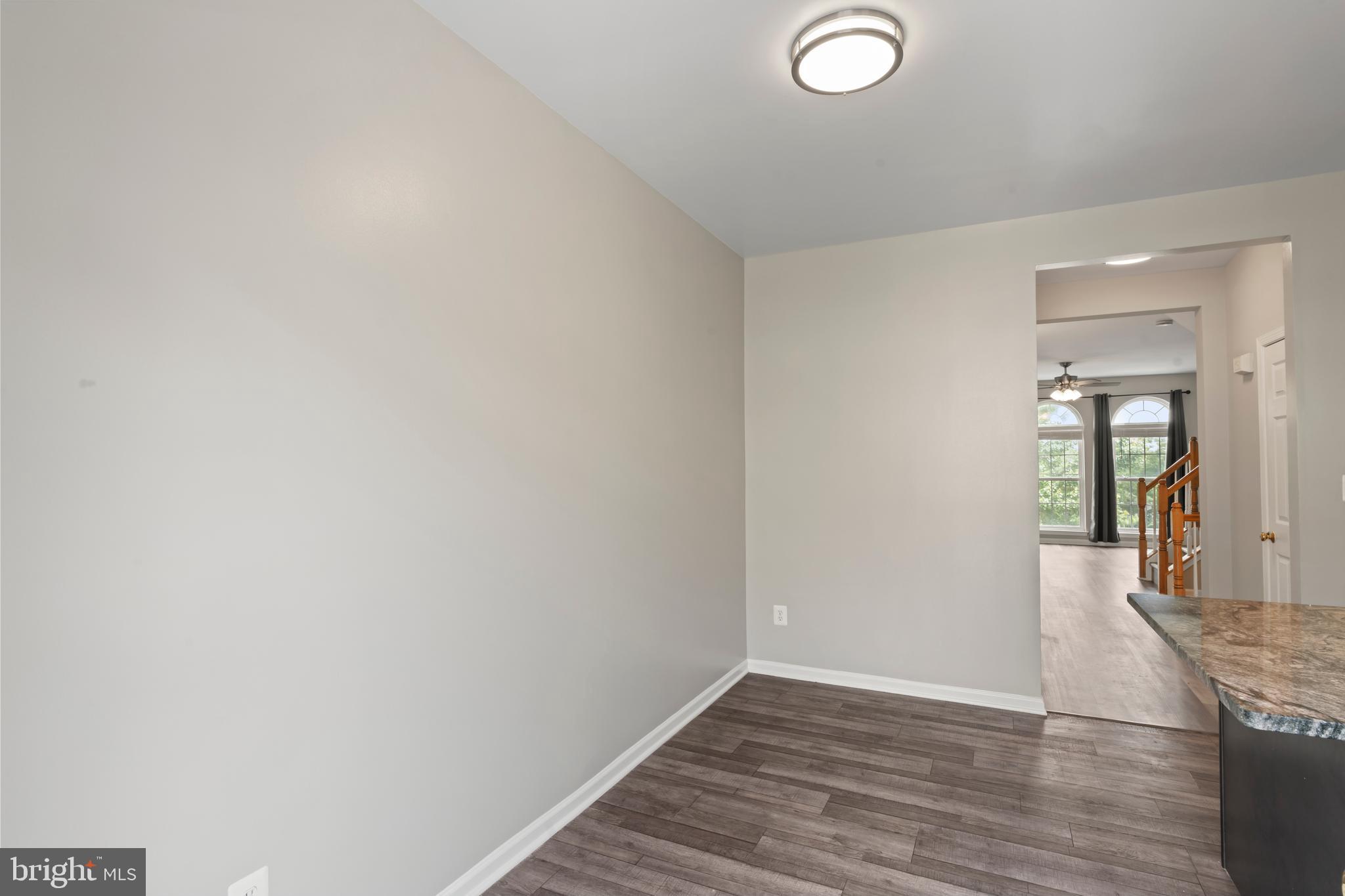 SOUTH RIDING - Residential Lease