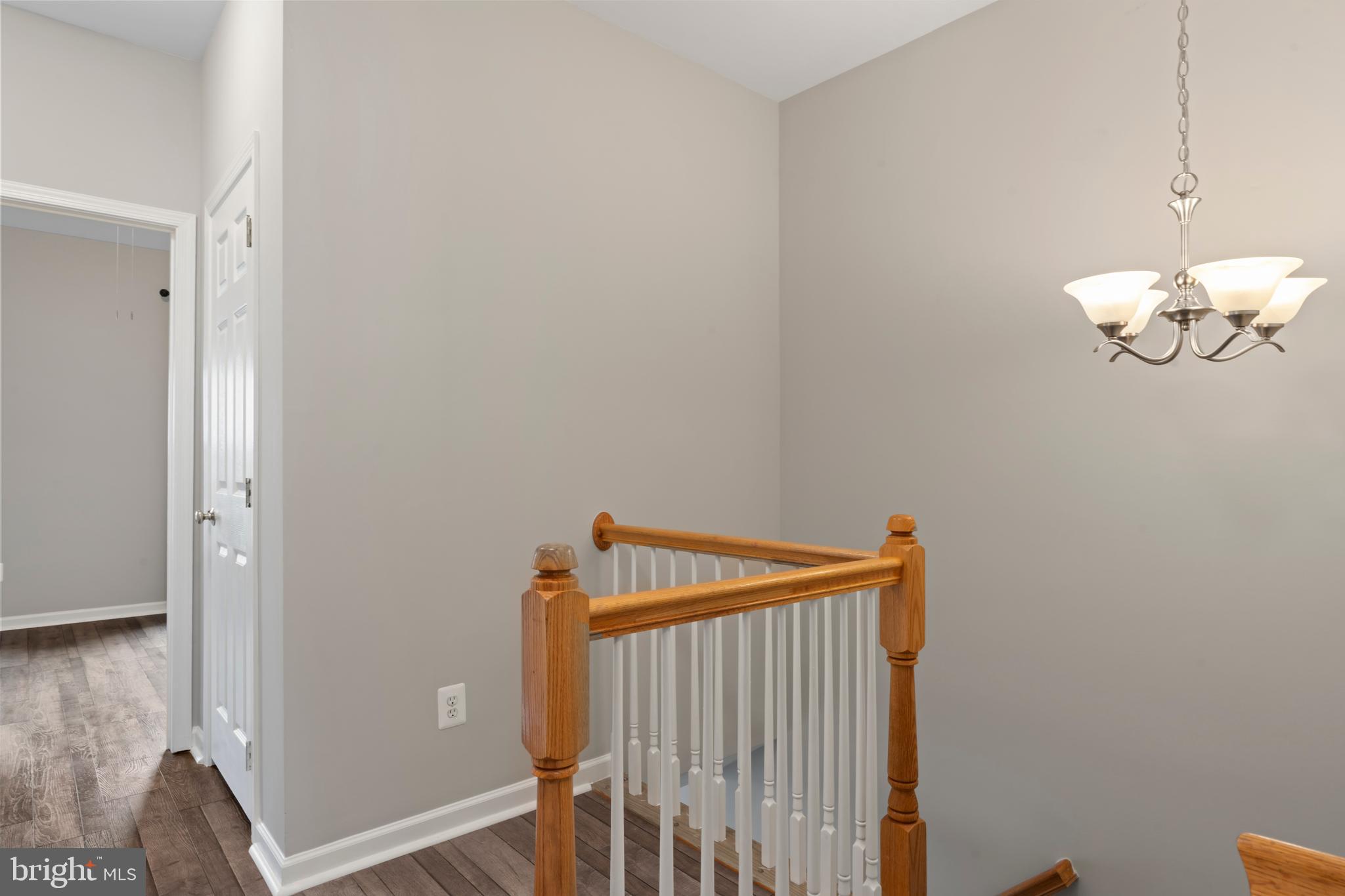 SOUTH RIDING - Residential Lease