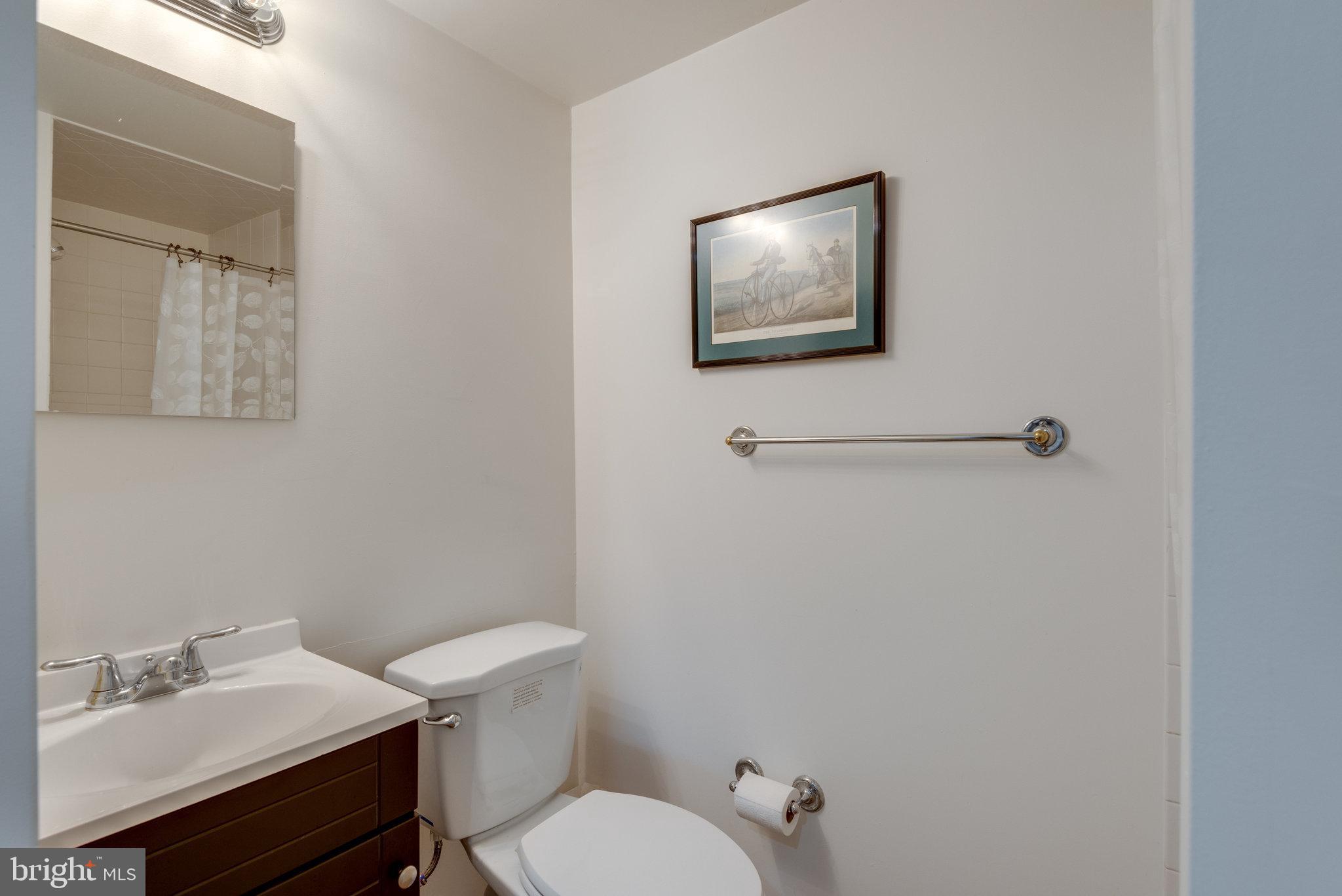 HUNTERS CREEK - Residential