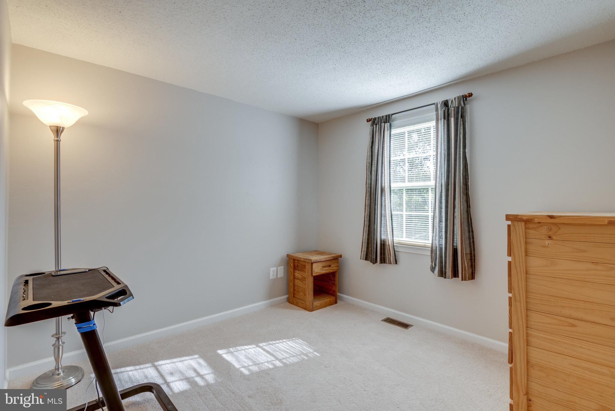 HUNTERS CREEK - Residential