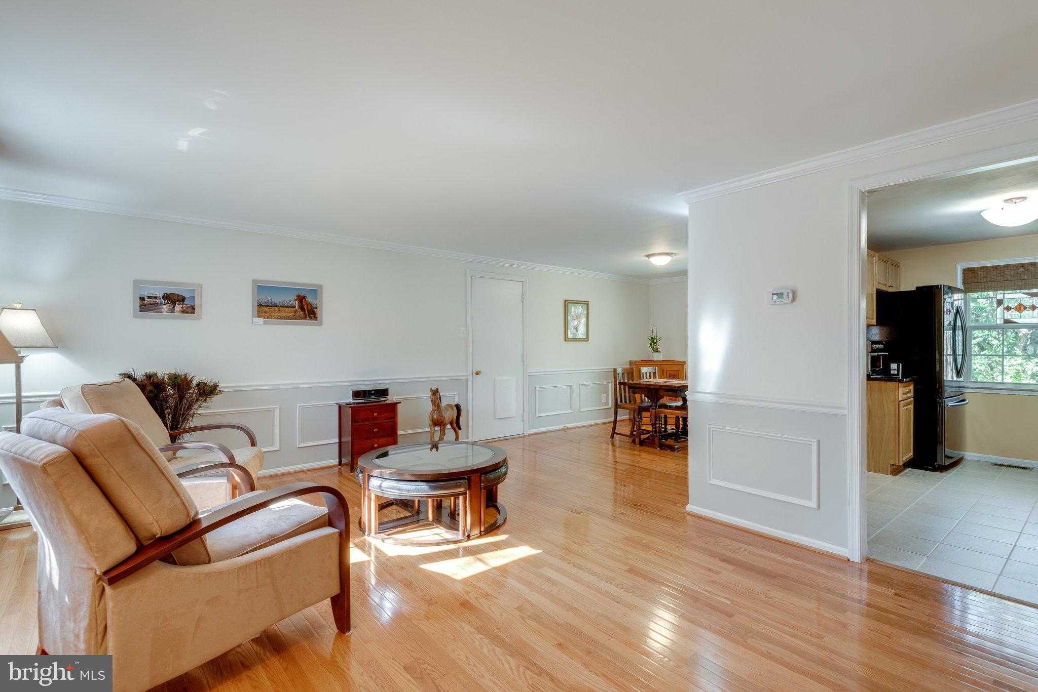 HUNTERS CREEK - Residential