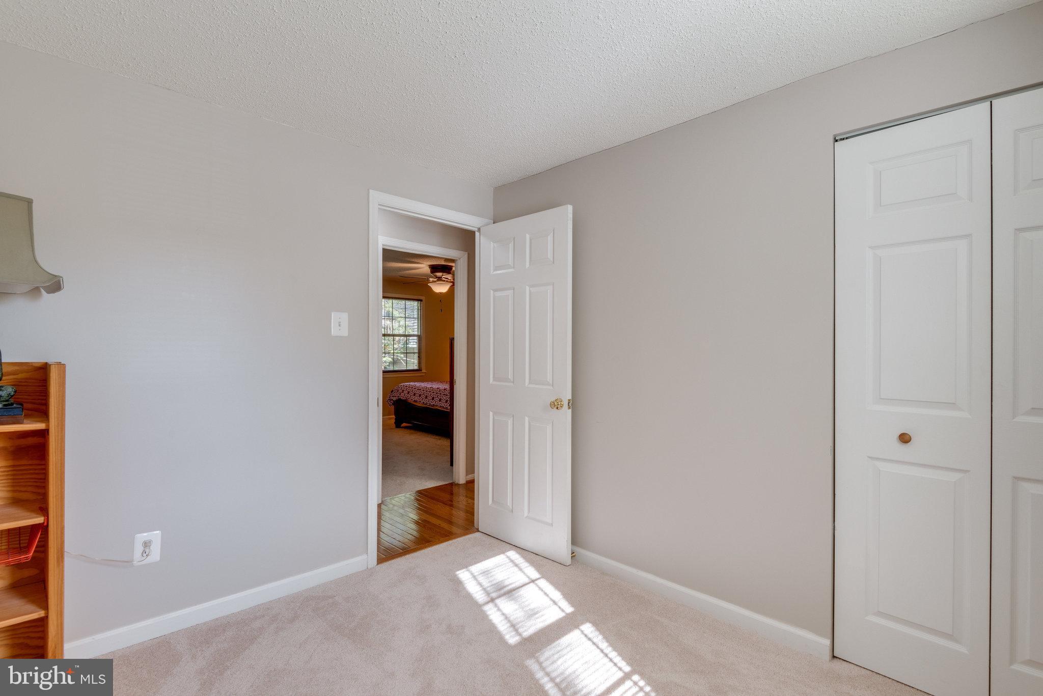 HUNTERS CREEK - Residential