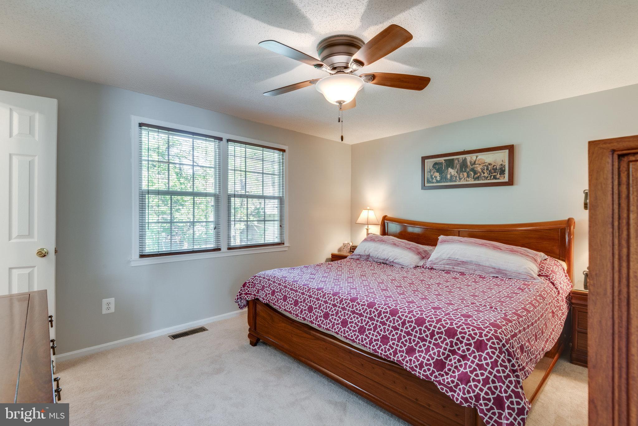 HUNTERS CREEK - Residential