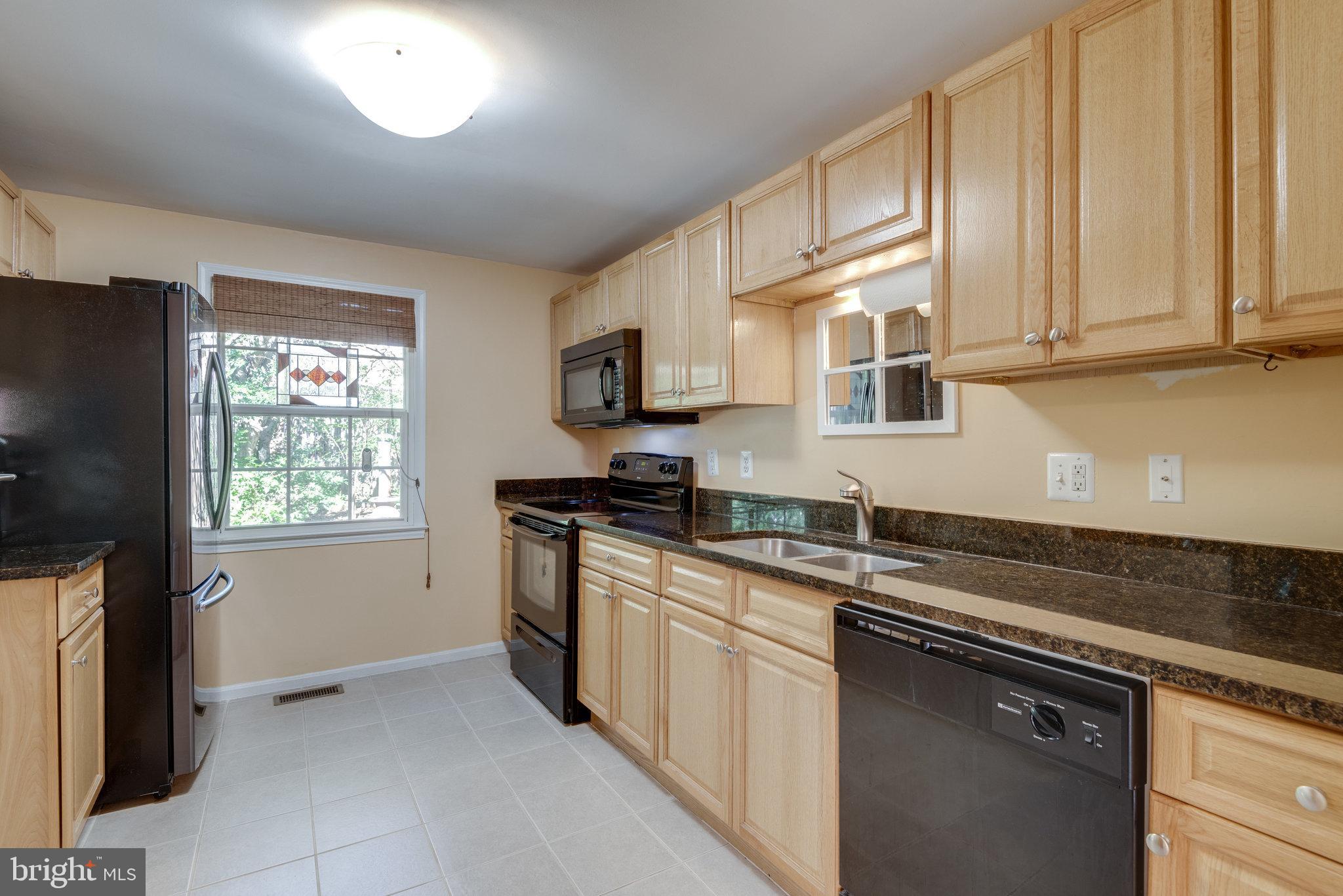 HUNTERS CREEK - Residential