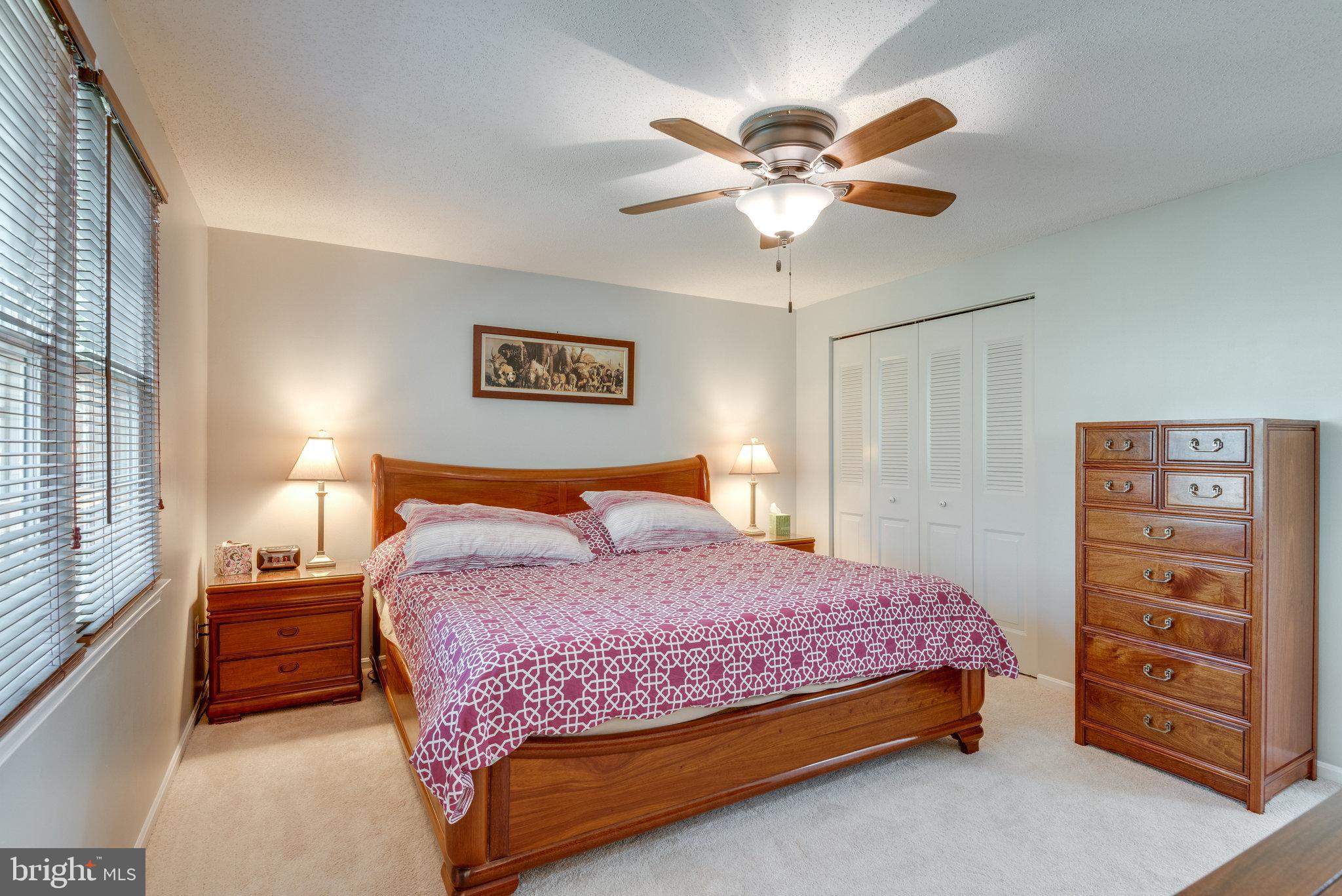 HUNTERS CREEK - Residential