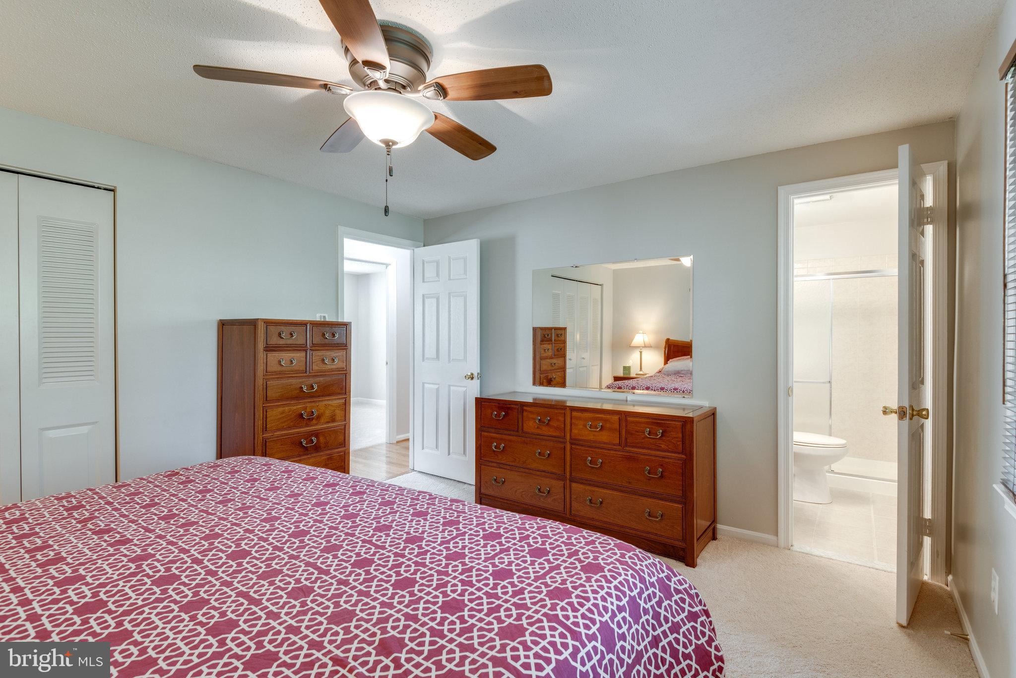 HUNTERS CREEK - Residential