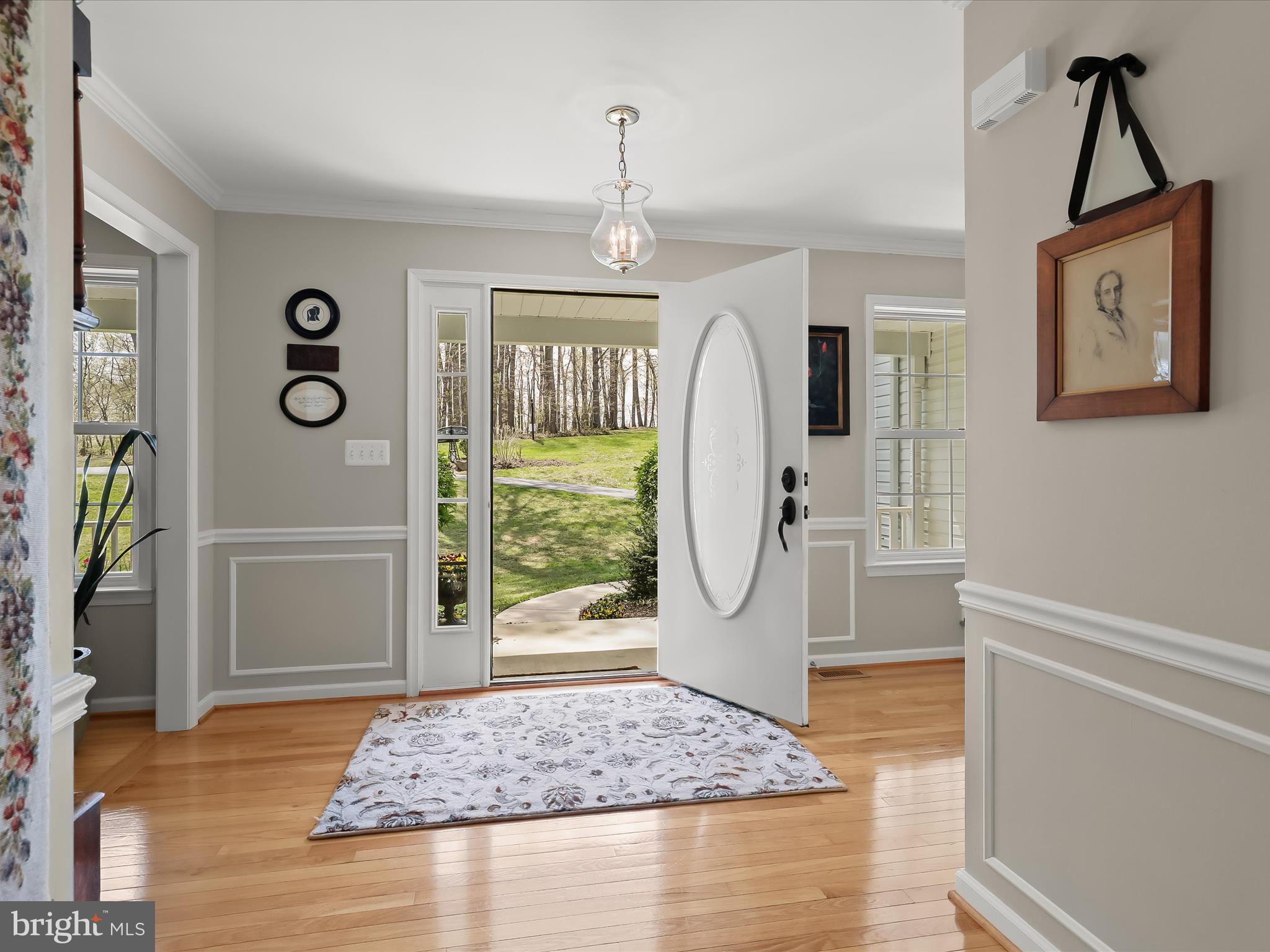 8 SHADY RIDGE COURT