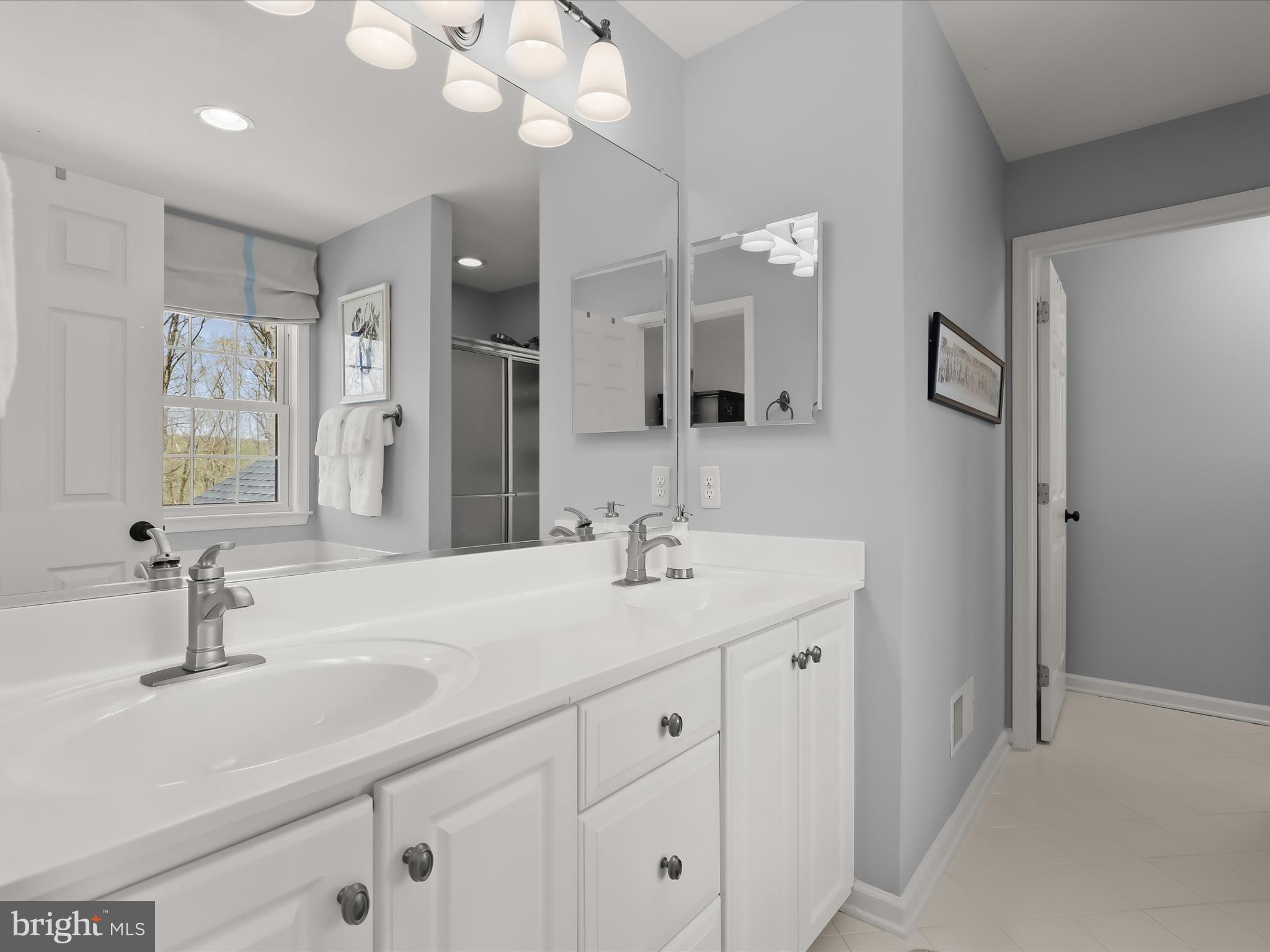 CAMERON MILL - Residential