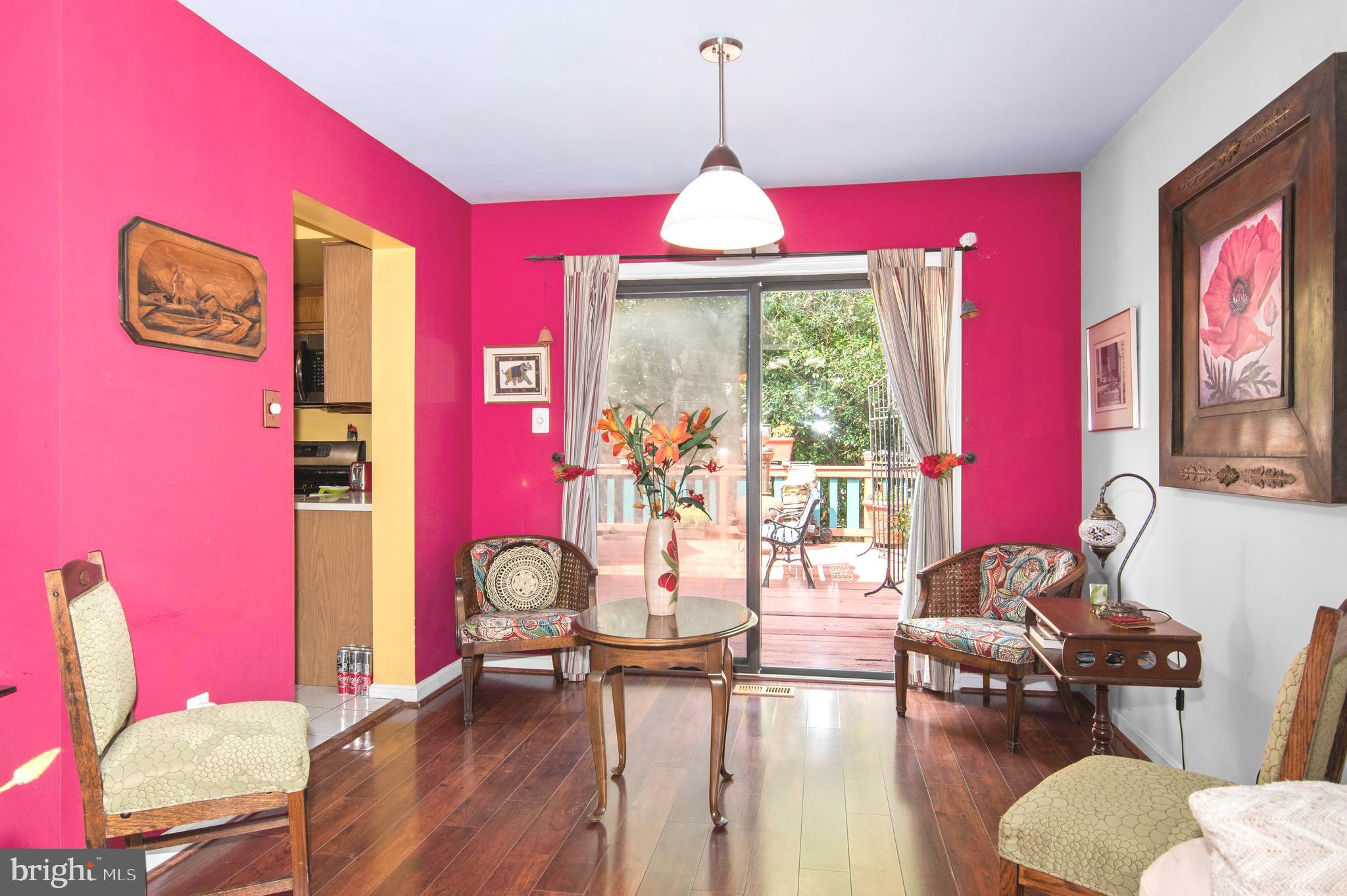 SIGNAL HILL - Residential