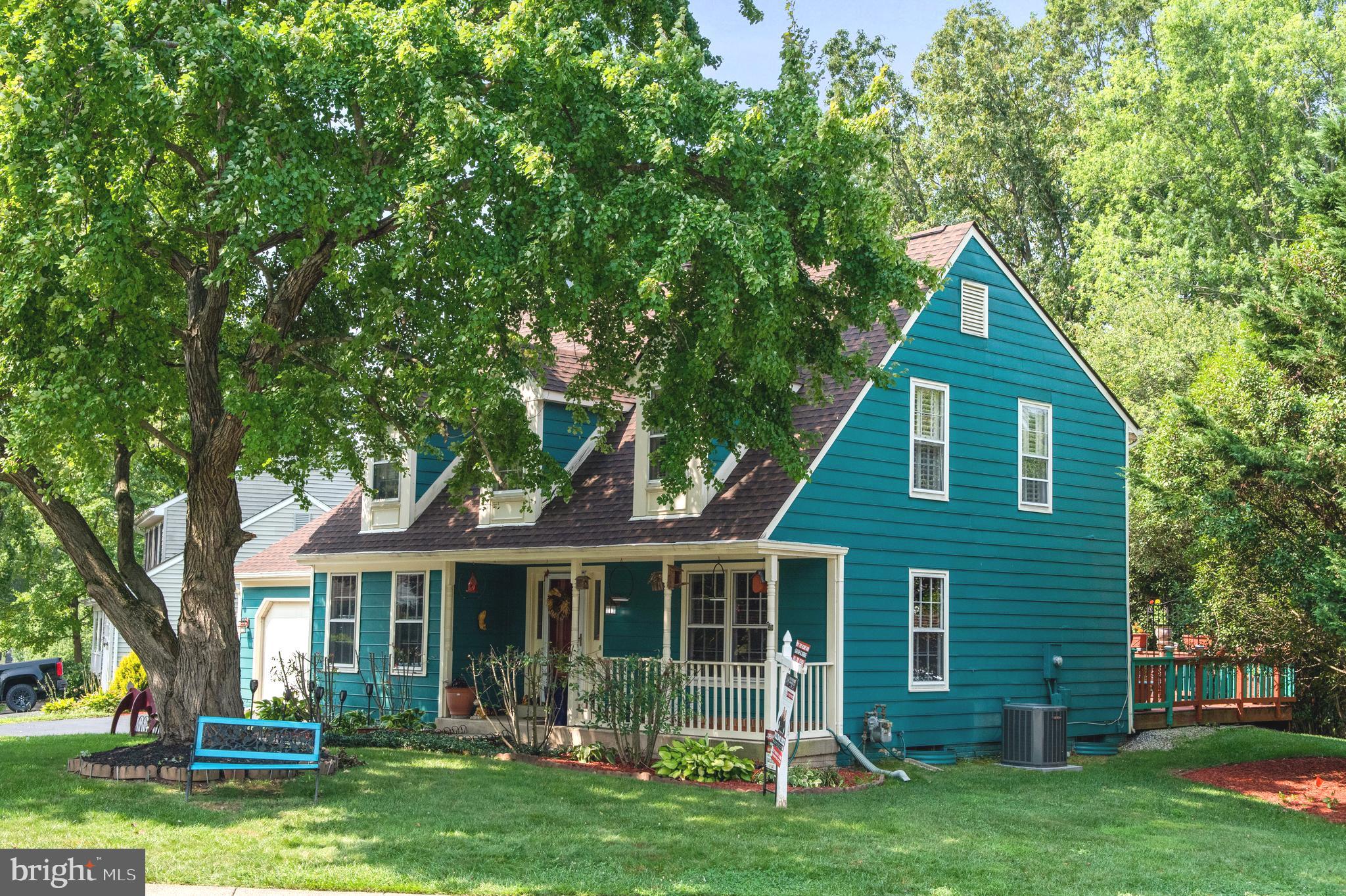 SIGNAL HILL - Residential