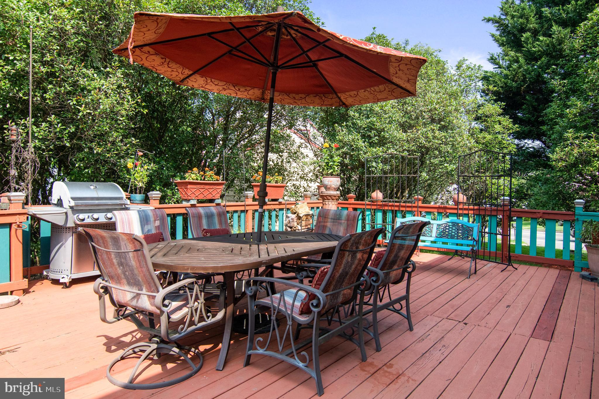 SIGNAL HILL - Residential