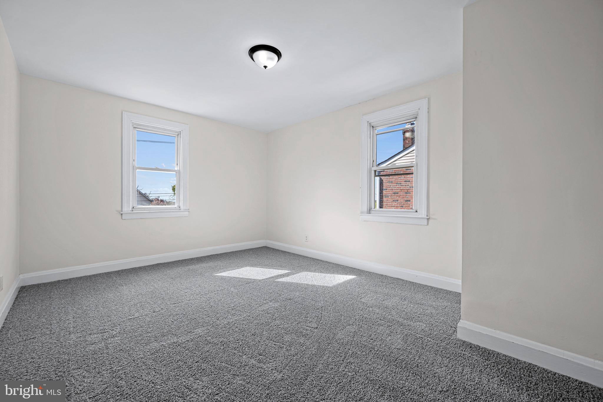 HAMILTON - Residential