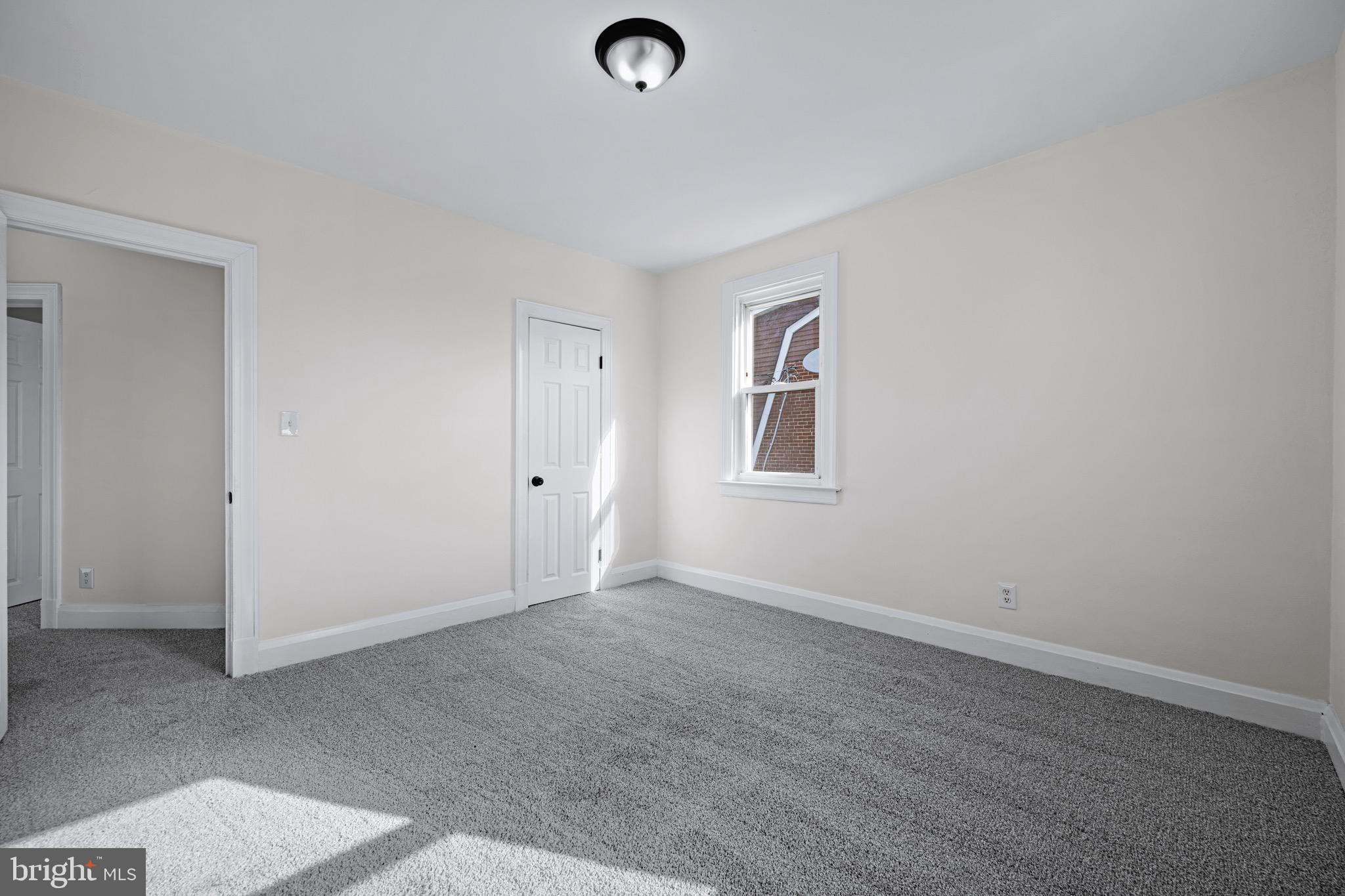 HAMILTON - Residential