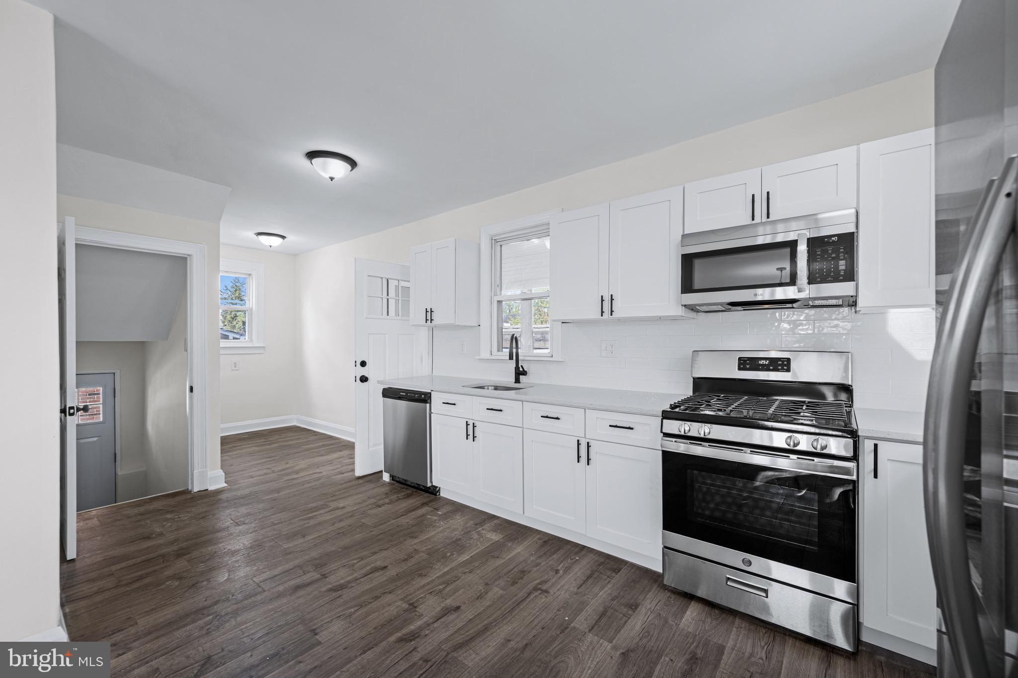 HAMILTON - Residential