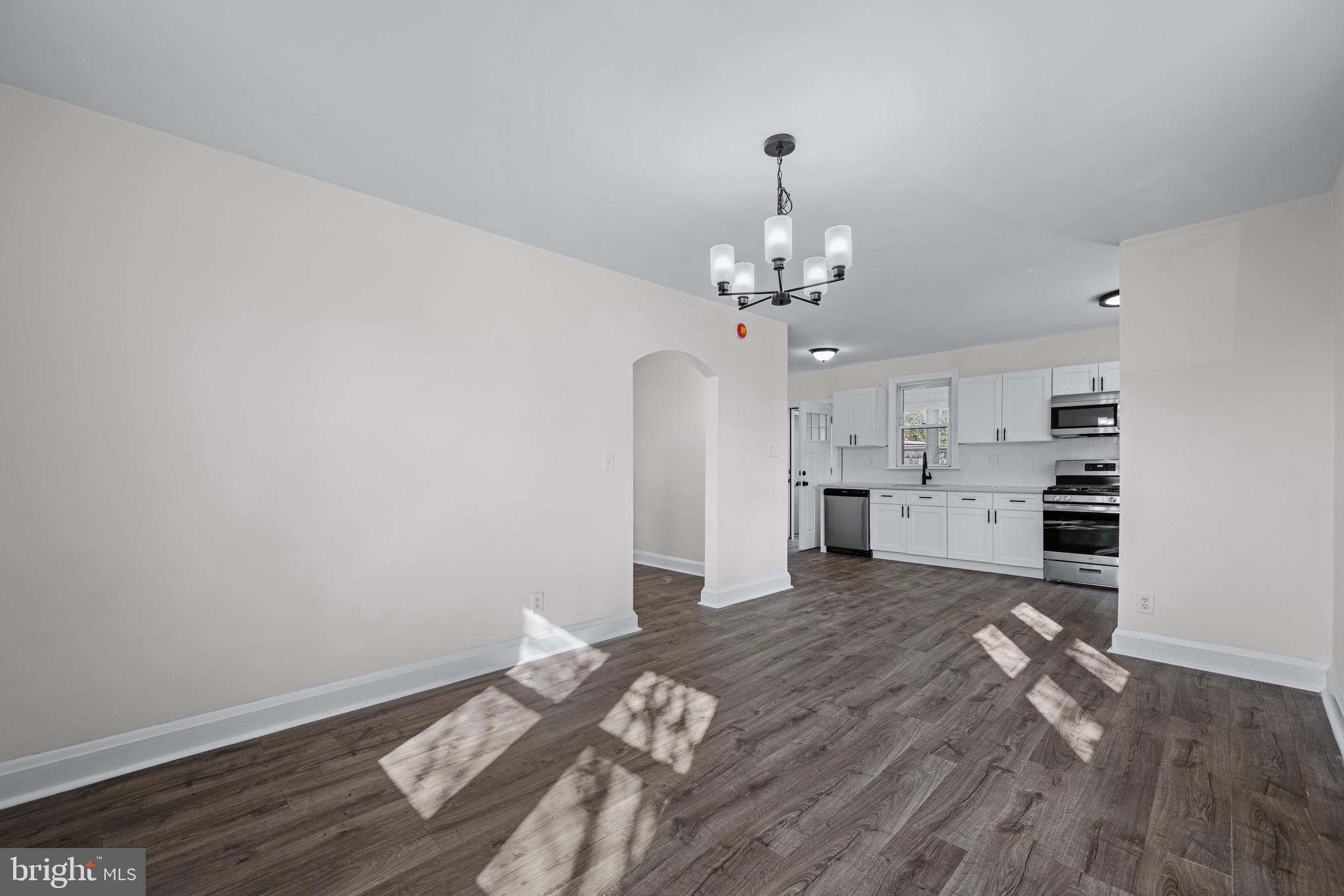 HAMILTON - Residential