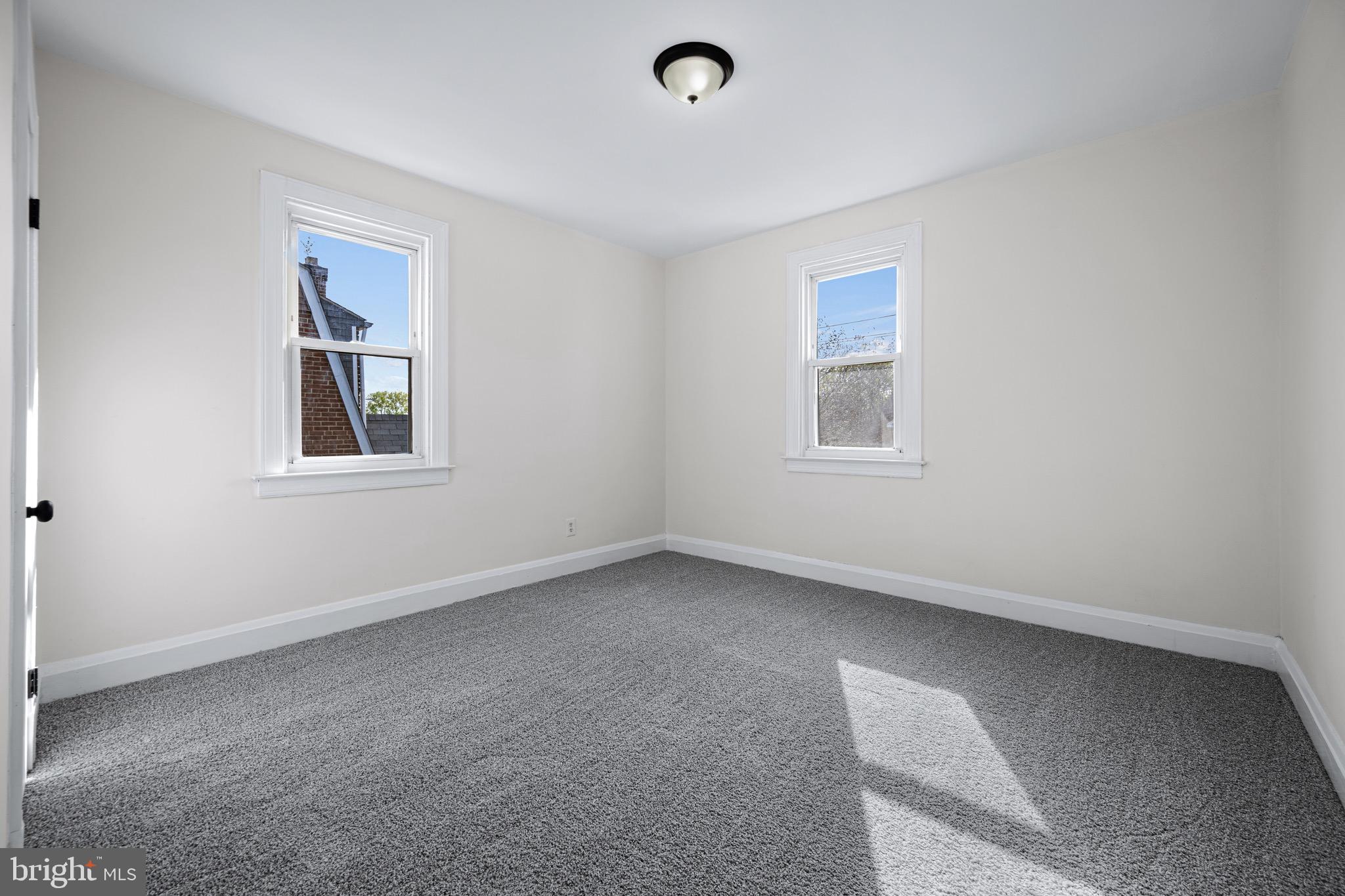 HAMILTON - Residential