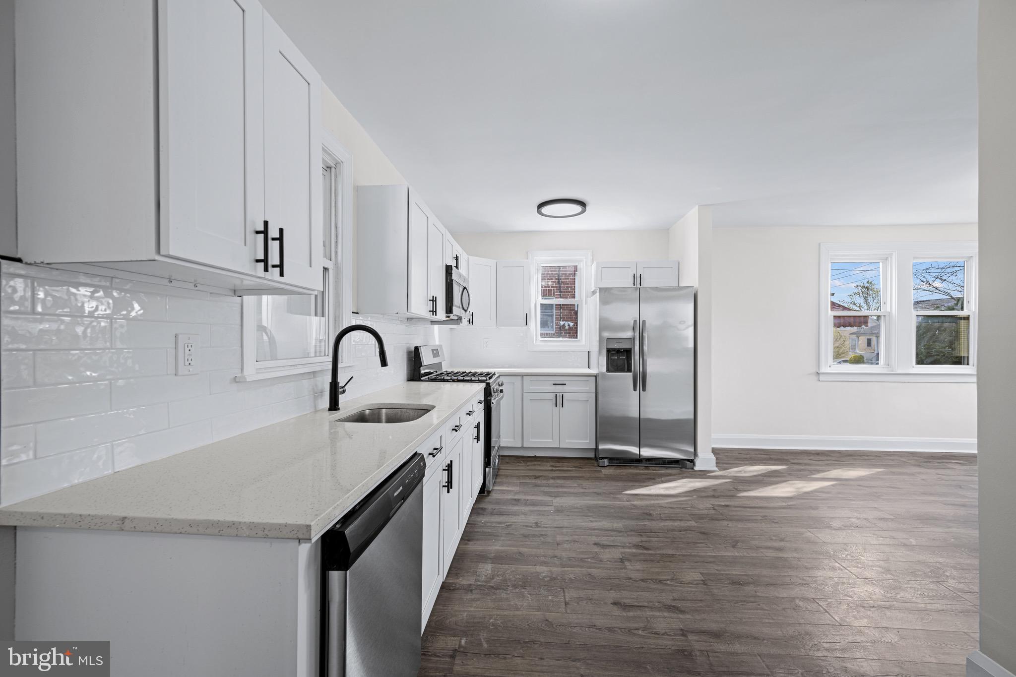 HAMILTON - Residential