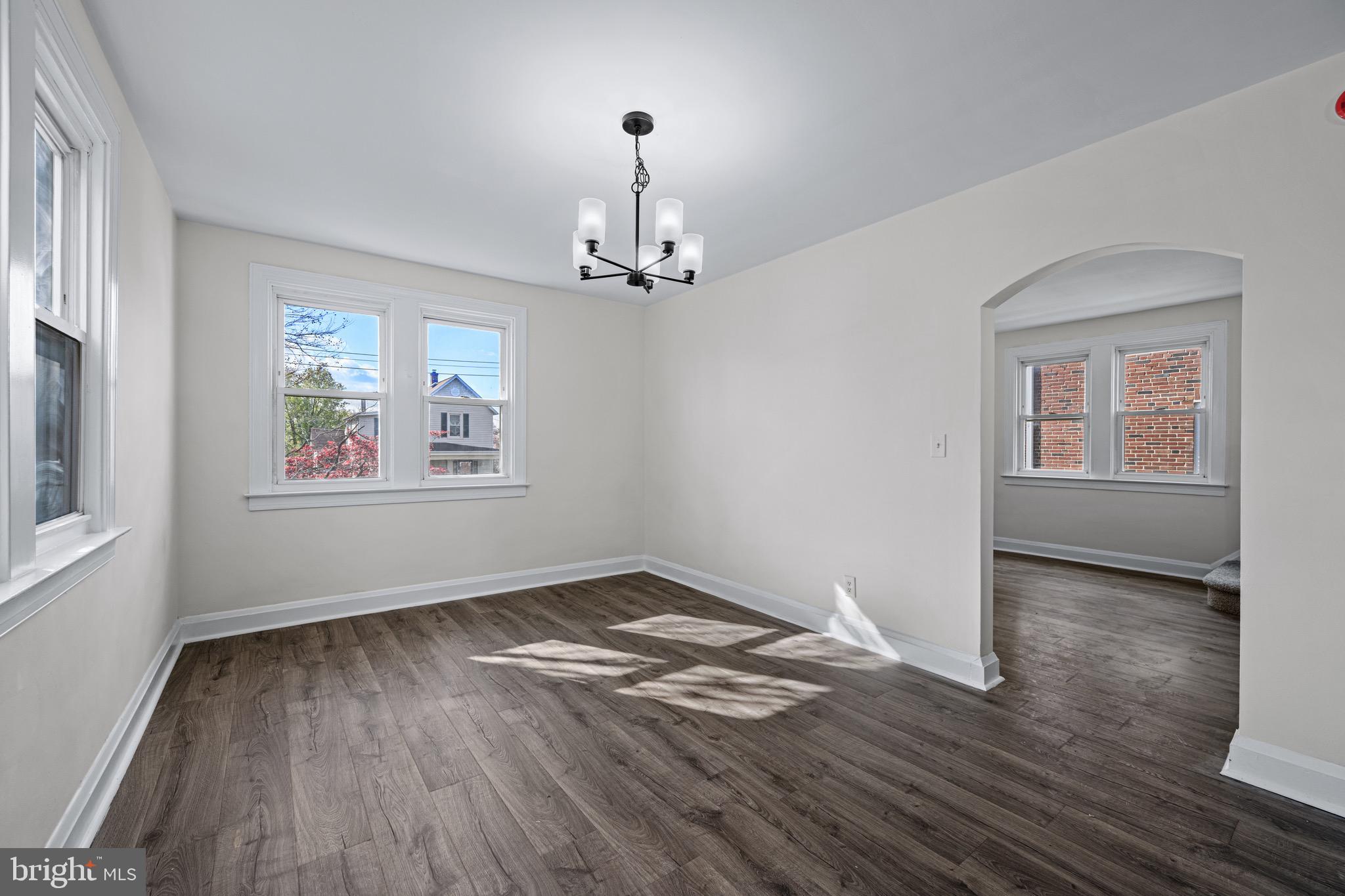 HAMILTON - Residential