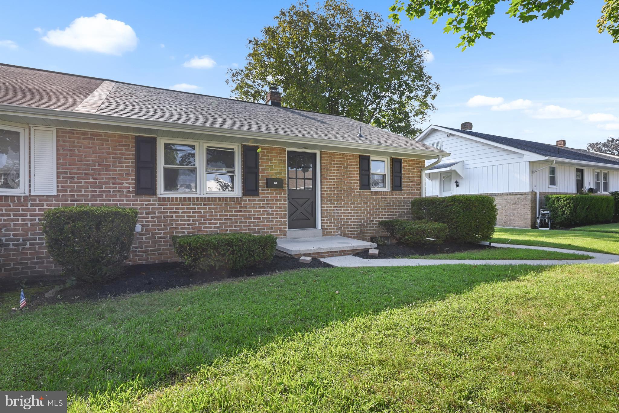 875 E WALNUT STREET