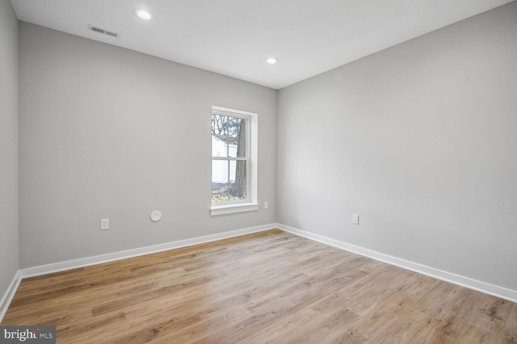 FOREST GLEN - Residential