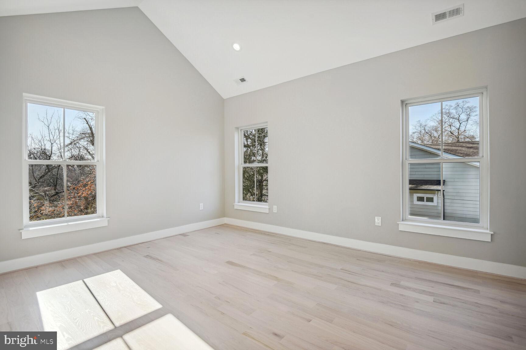 FOREST GLEN - Residential