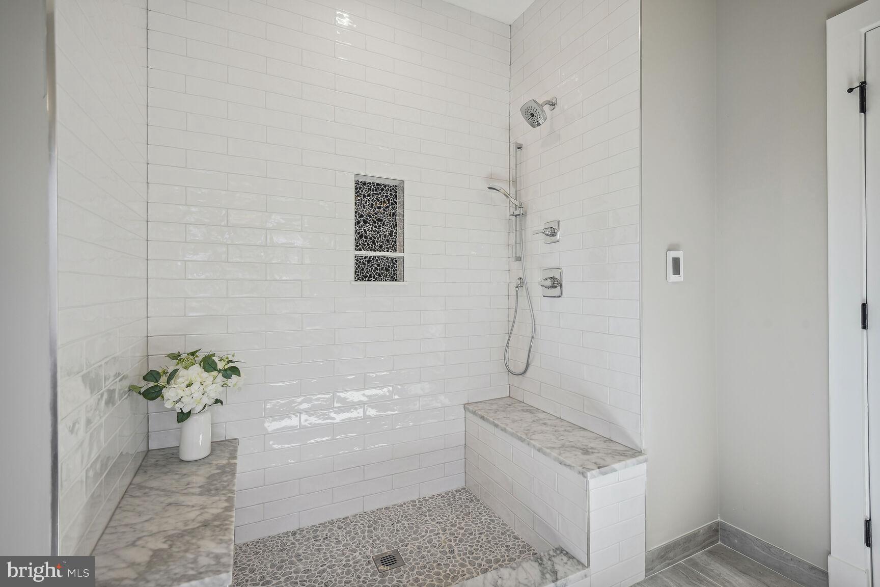 FOREST GLEN - Residential