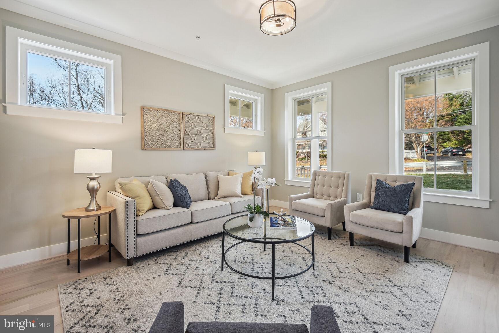 FOREST GLEN - Residential