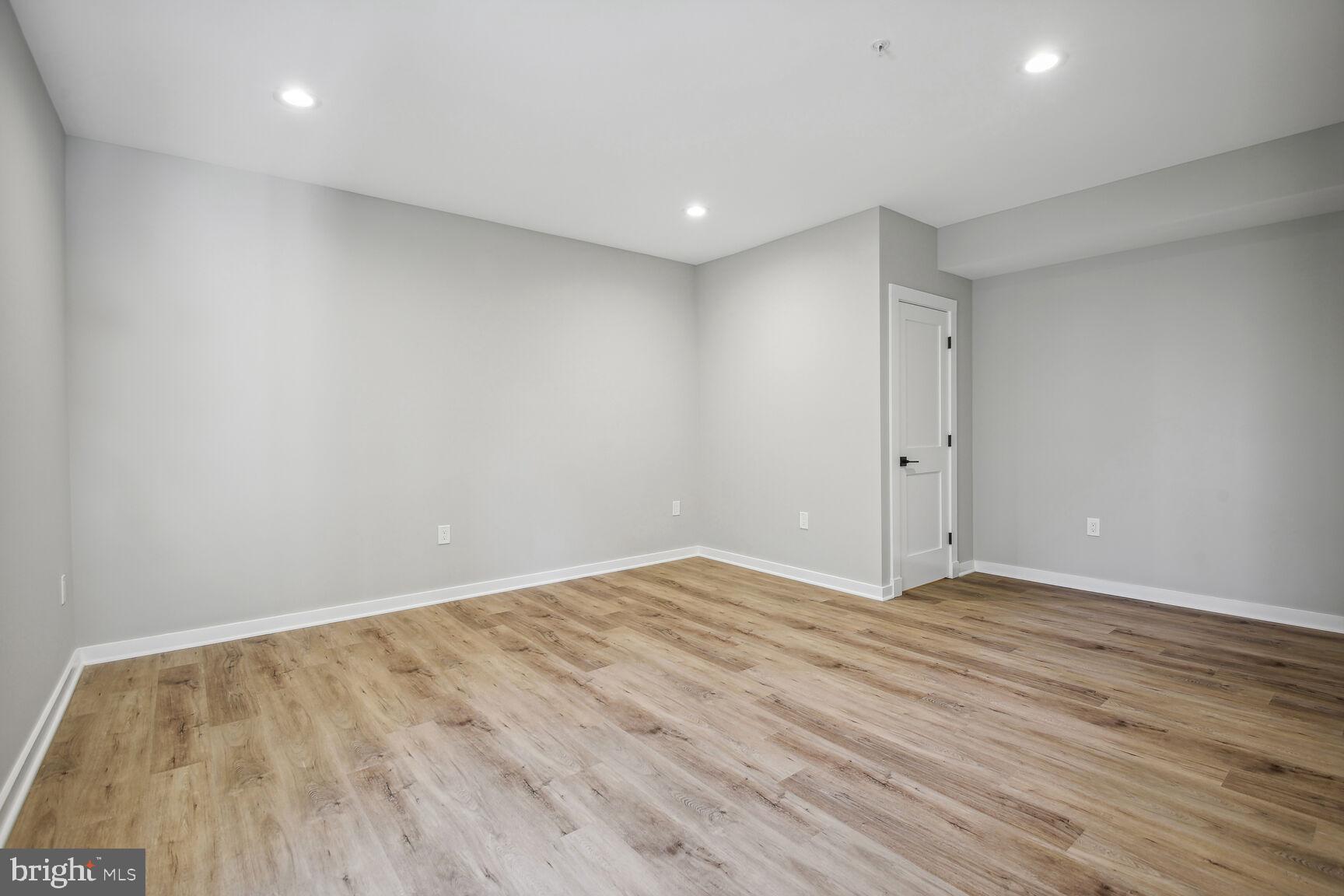 FOREST GLEN - Residential