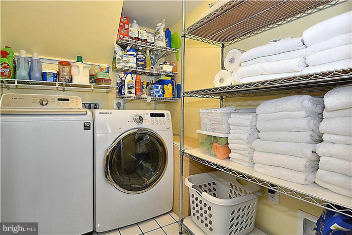 POTOMAC VALLEY - Residential