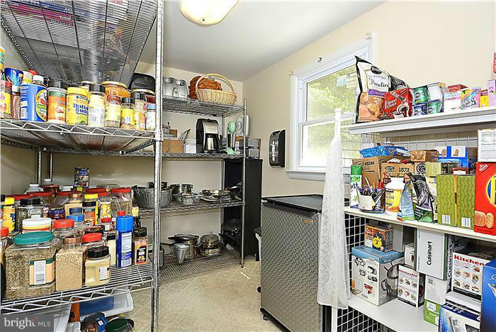 POTOMAC VALLEY - Residential