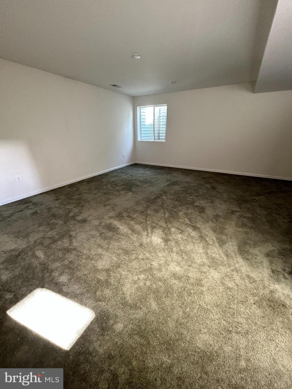 SHENANDOAH SPRINGS - Residential Lease