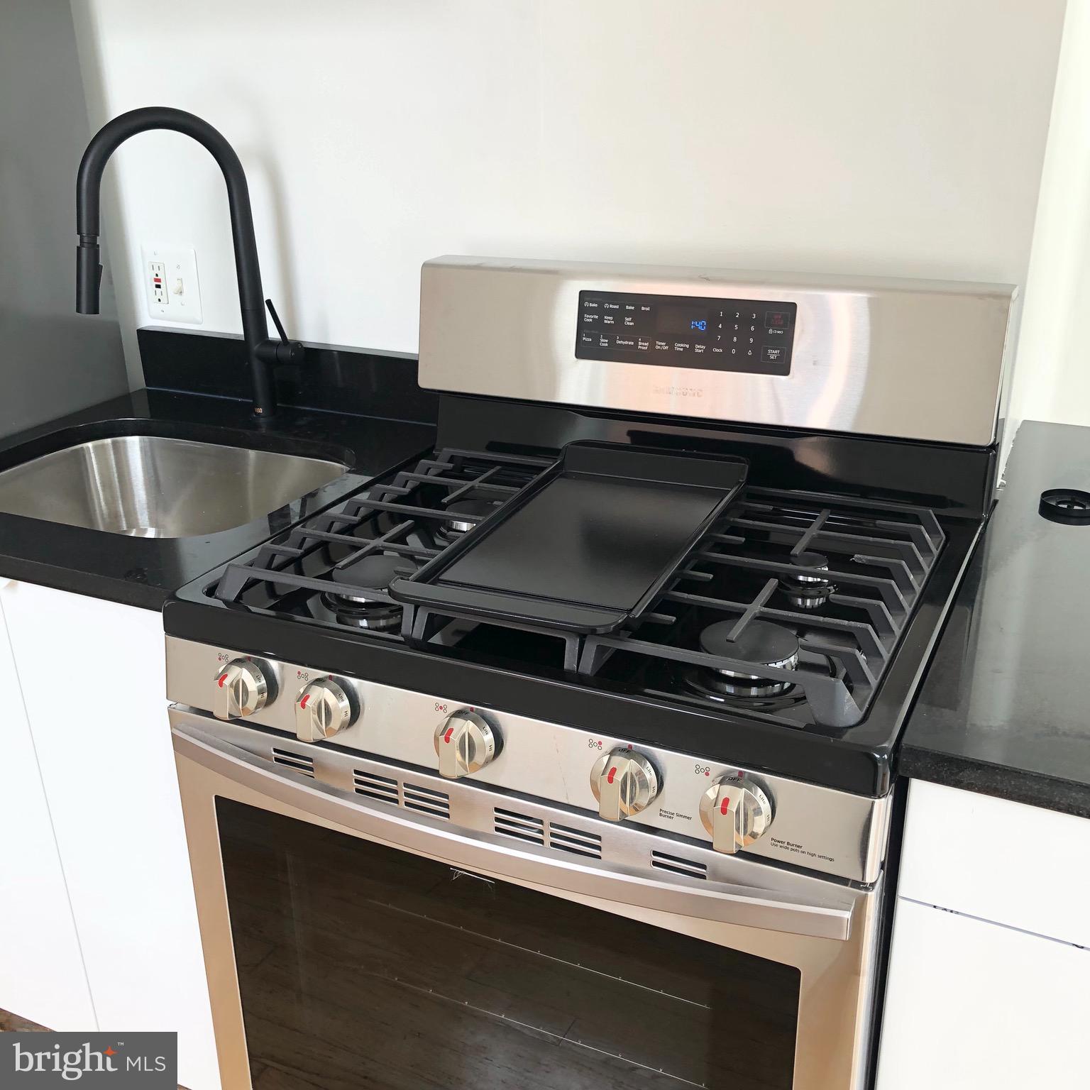 HOLLINS MARKET - Residential Lease