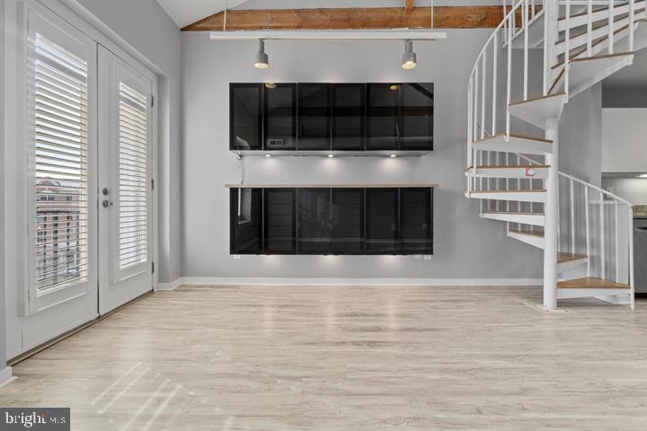 THE SHIPYARD - Residential Lease