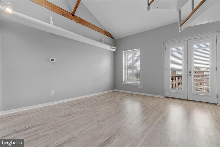 THE SHIPYARD - Residential Lease