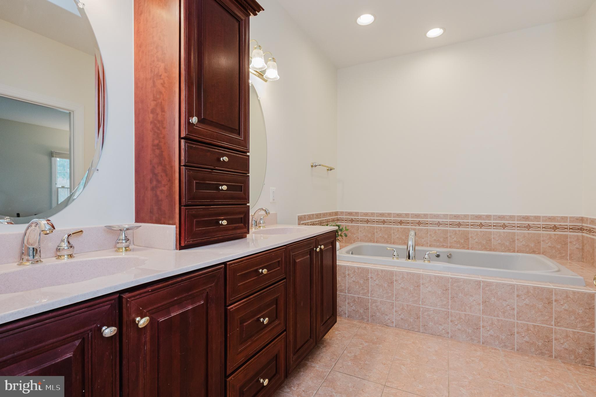 BELLE FARM HERITAGE - Residential