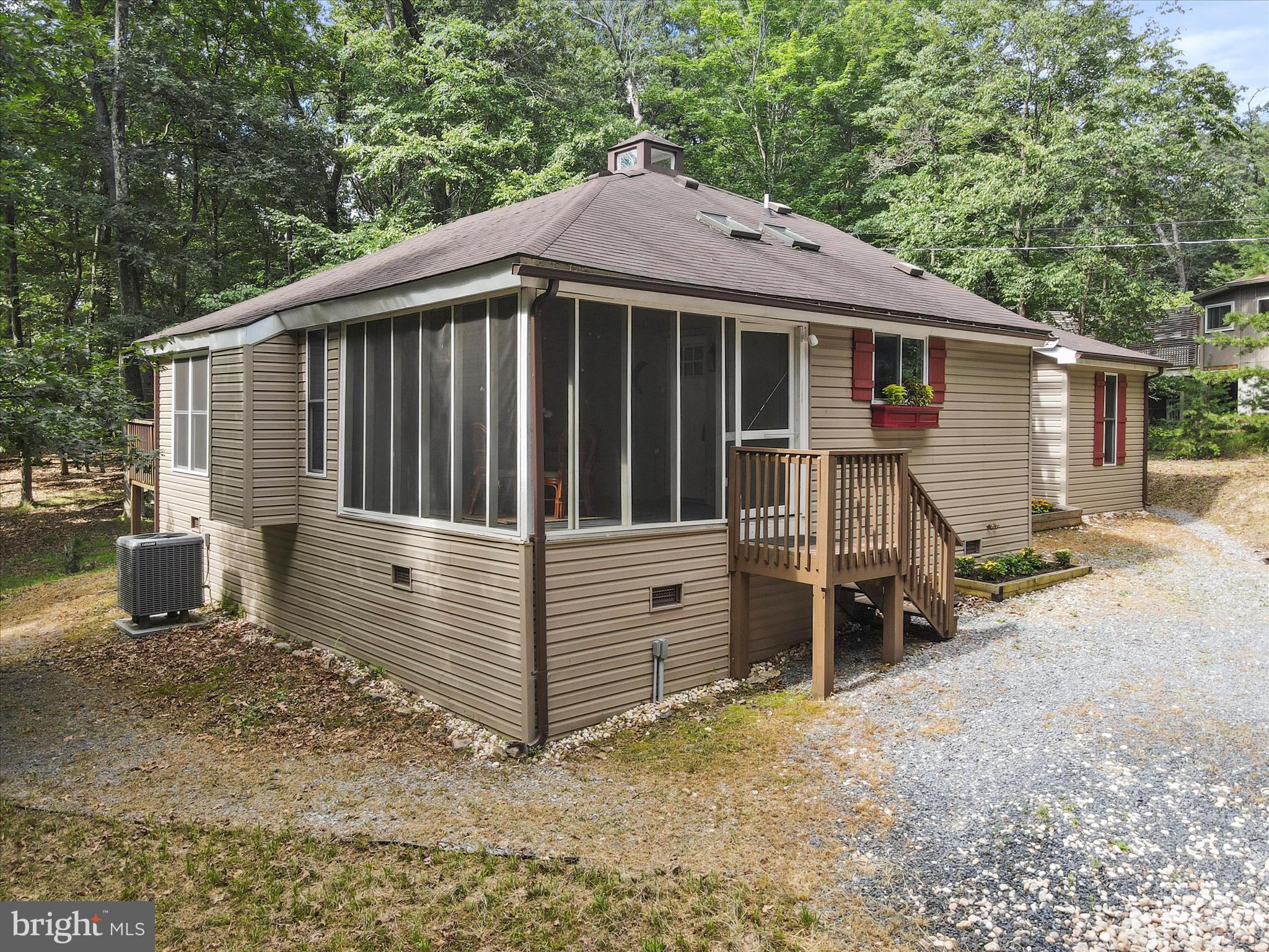 THE WOODS - Residential