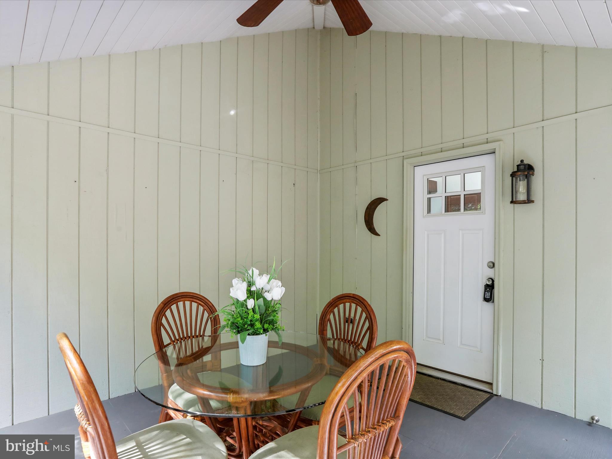 THE WOODS - Residential