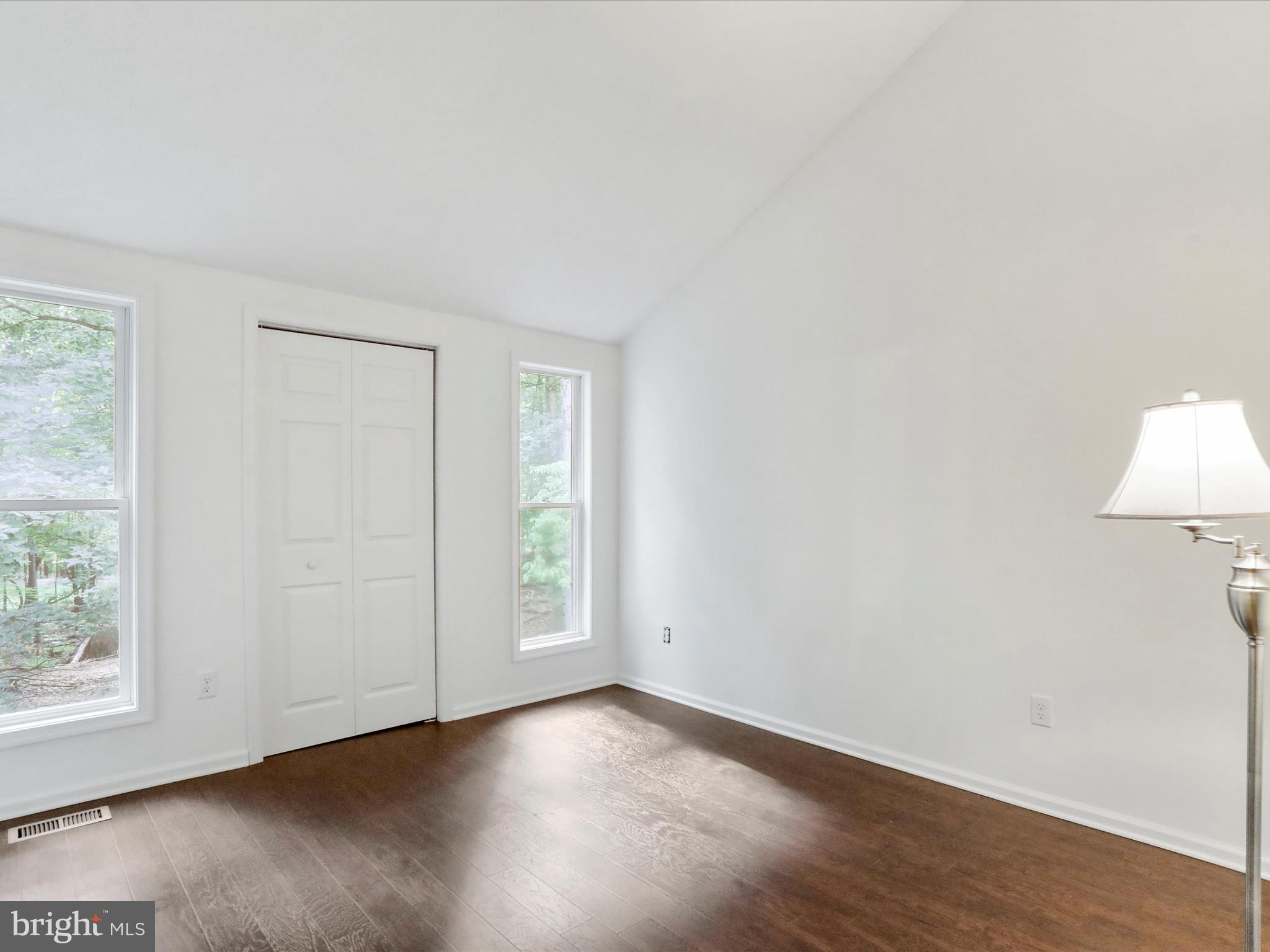 THE WOODS - Residential