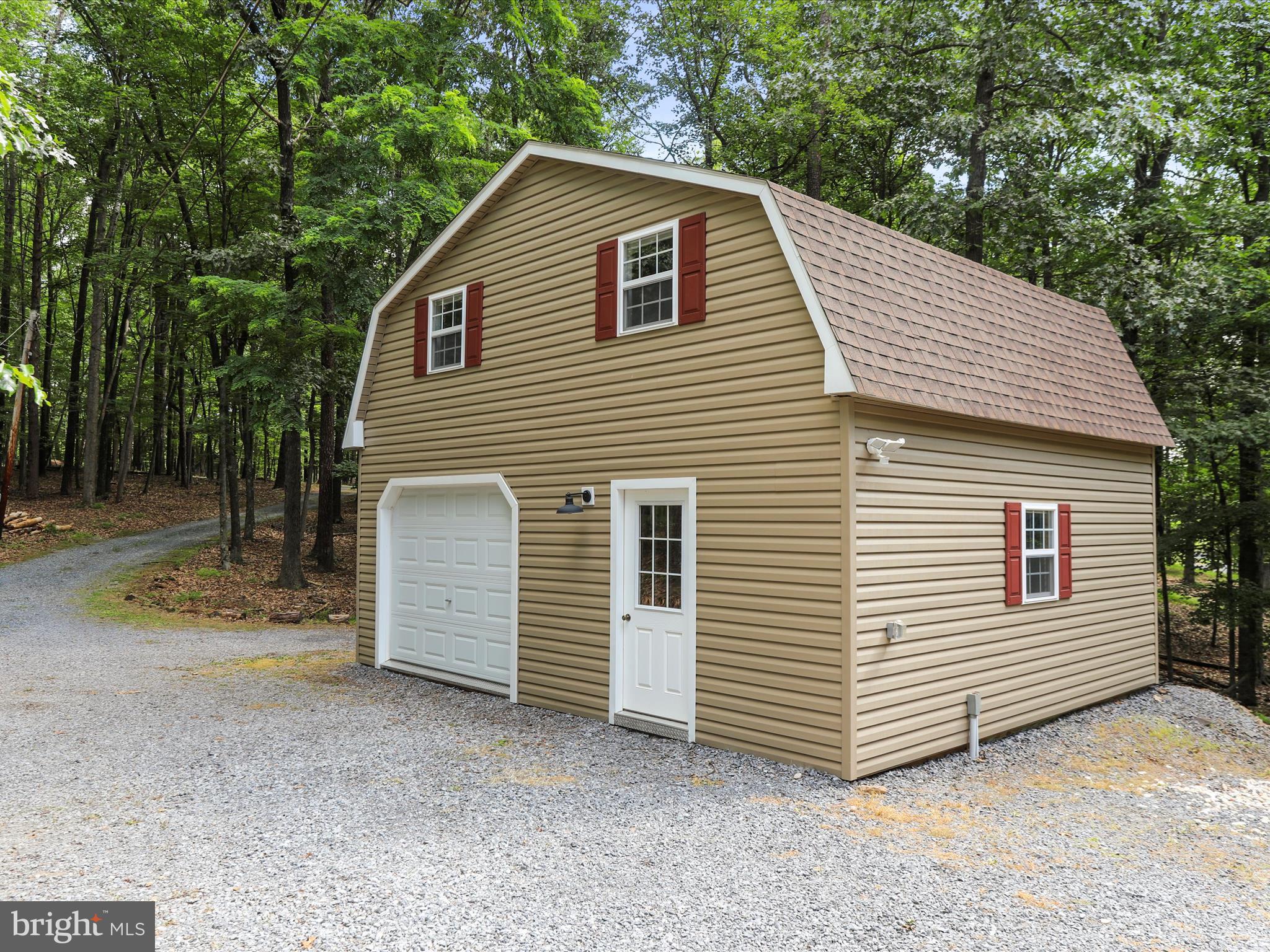 THE WOODS - Residential