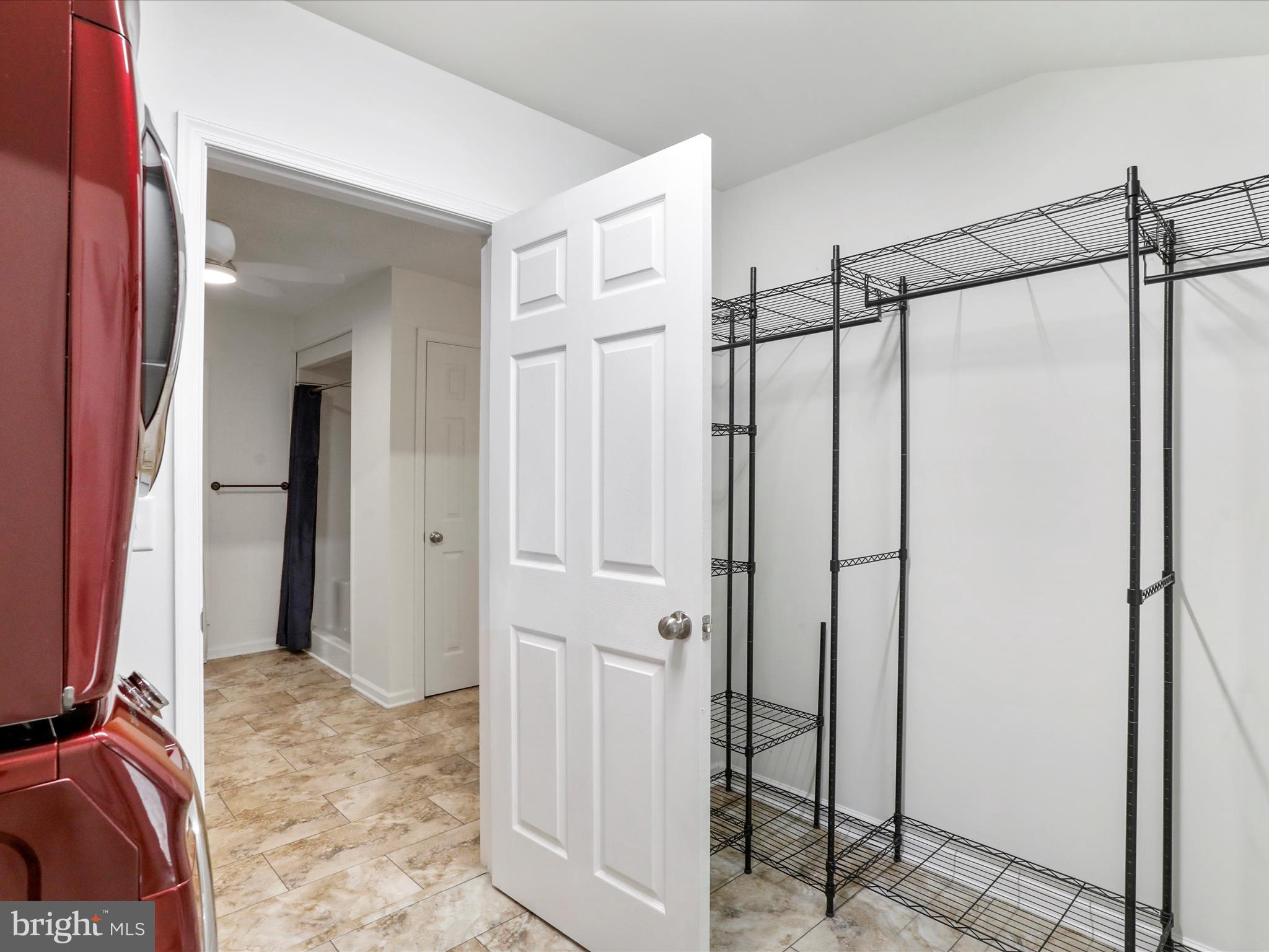 THE WOODS - Residential