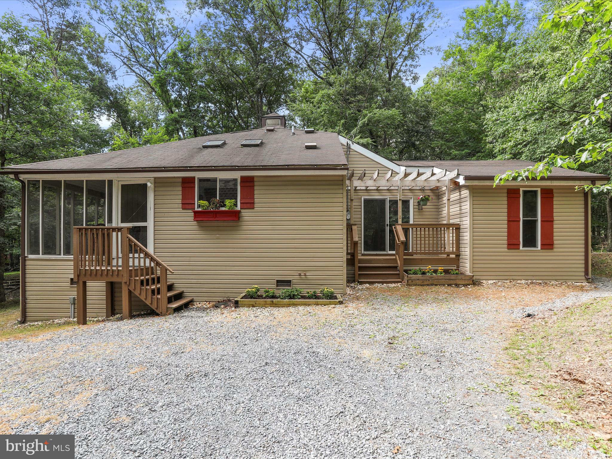 THE WOODS - Residential