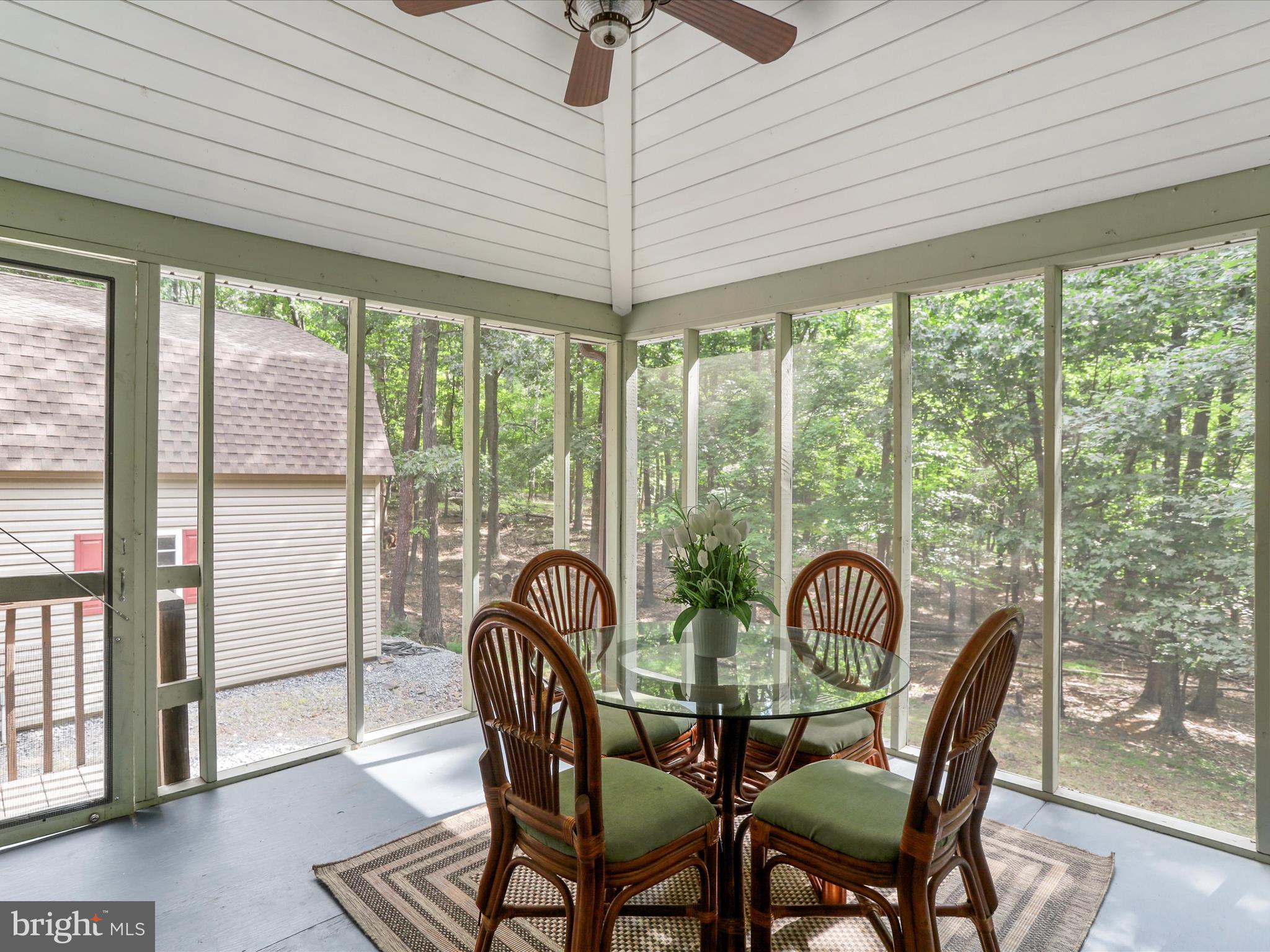 THE WOODS - Residential