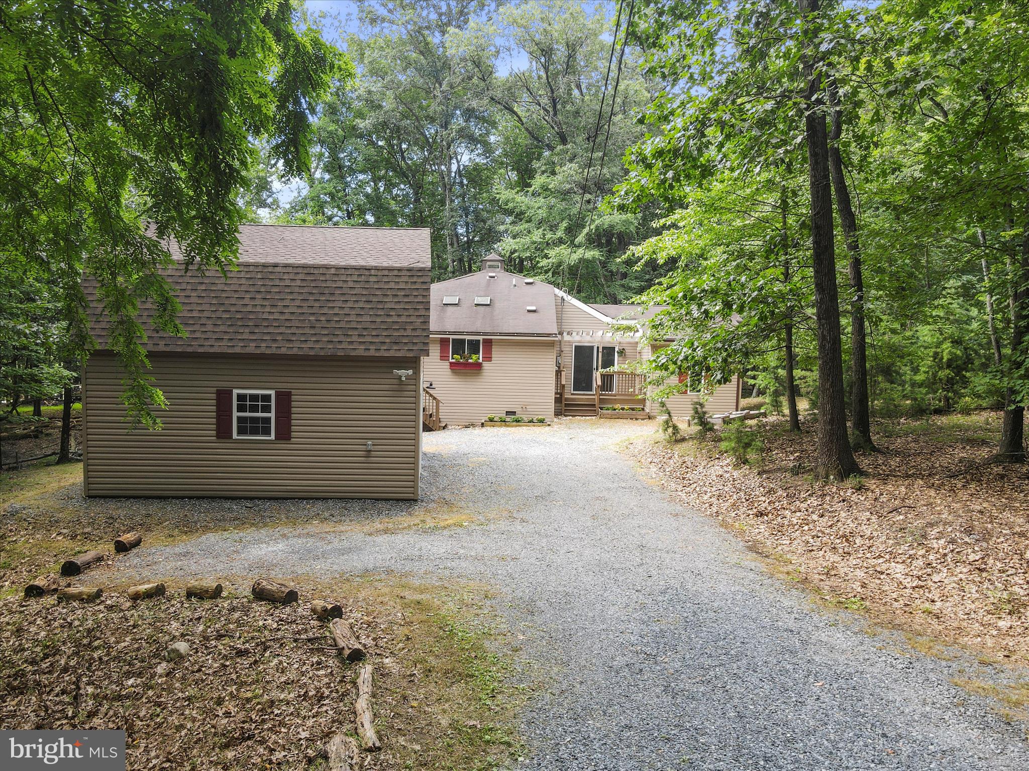 THE WOODS - Residential