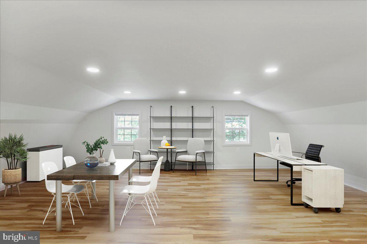 THE WOODS - Residential