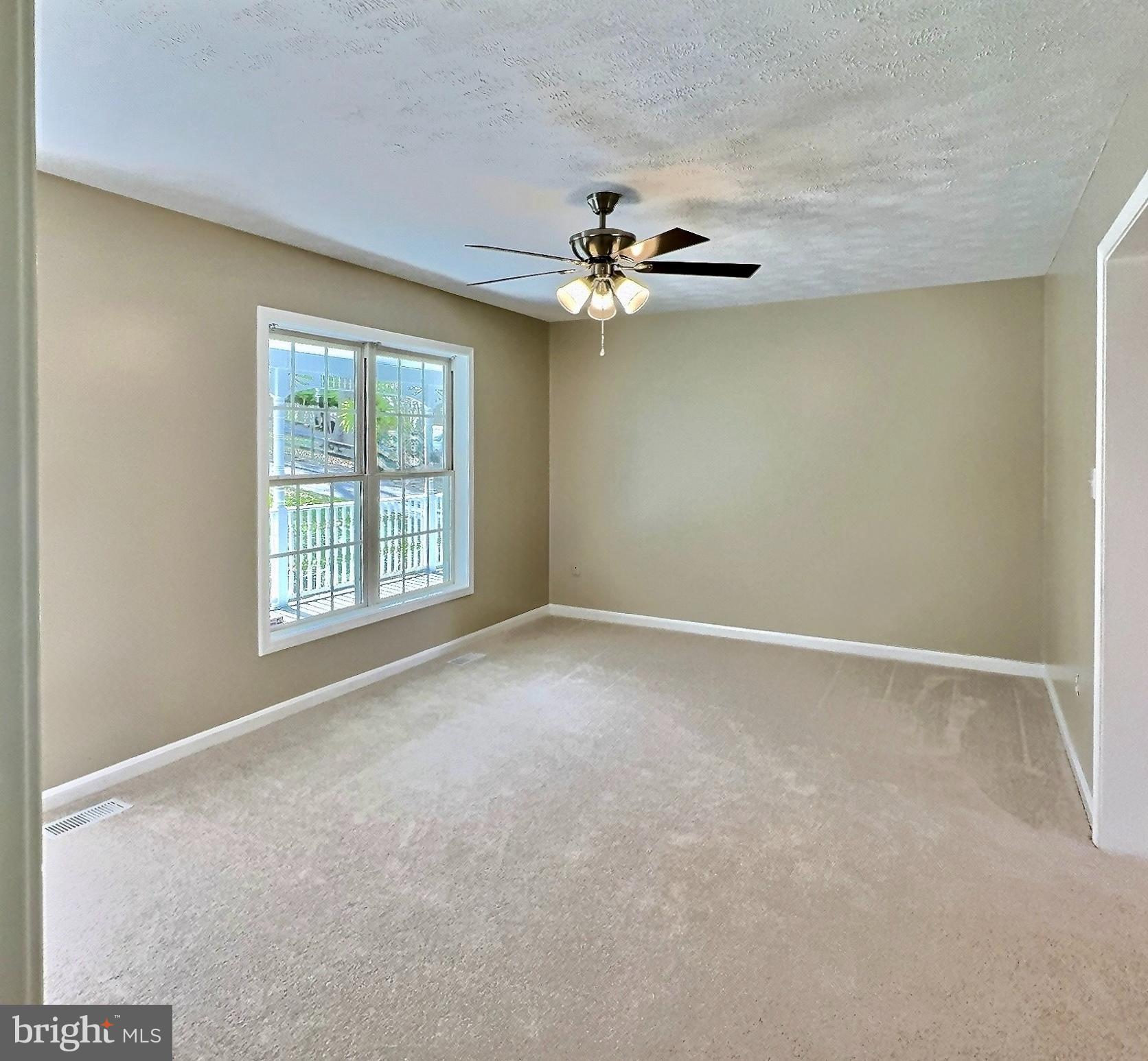 HIGH KNOB - Residential