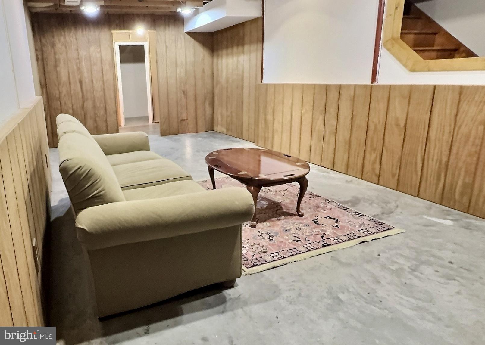 HIGH KNOB - Residential